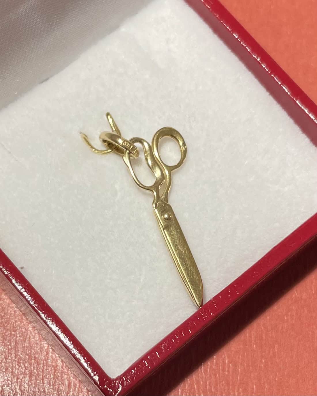 Pendentif Ciseaux en Or 18 carats &quot;Alicéa&quot;