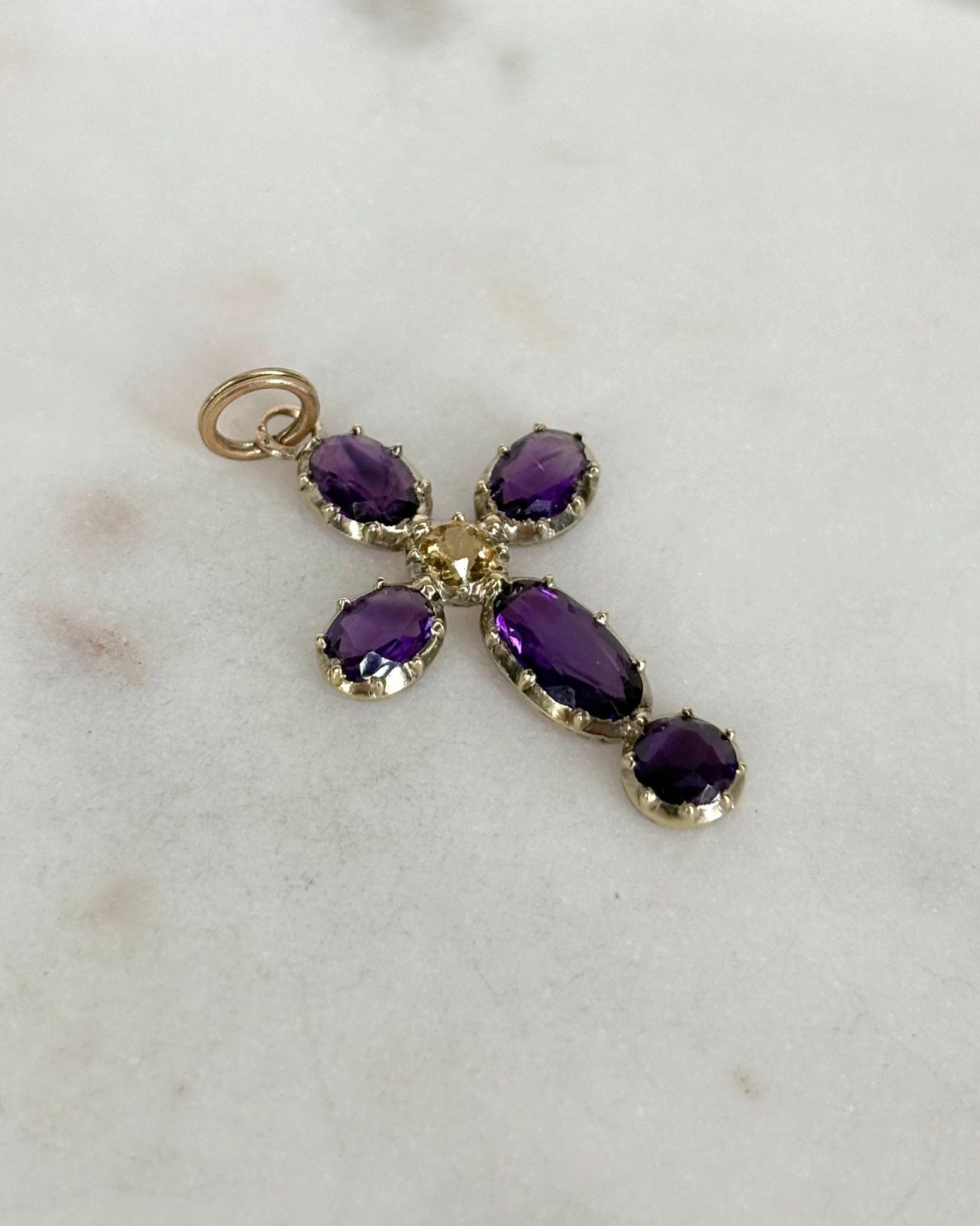 Pendentif Croix Topaze &amp; Améthystes 1.50 carat "Corina" - Elliade Paris