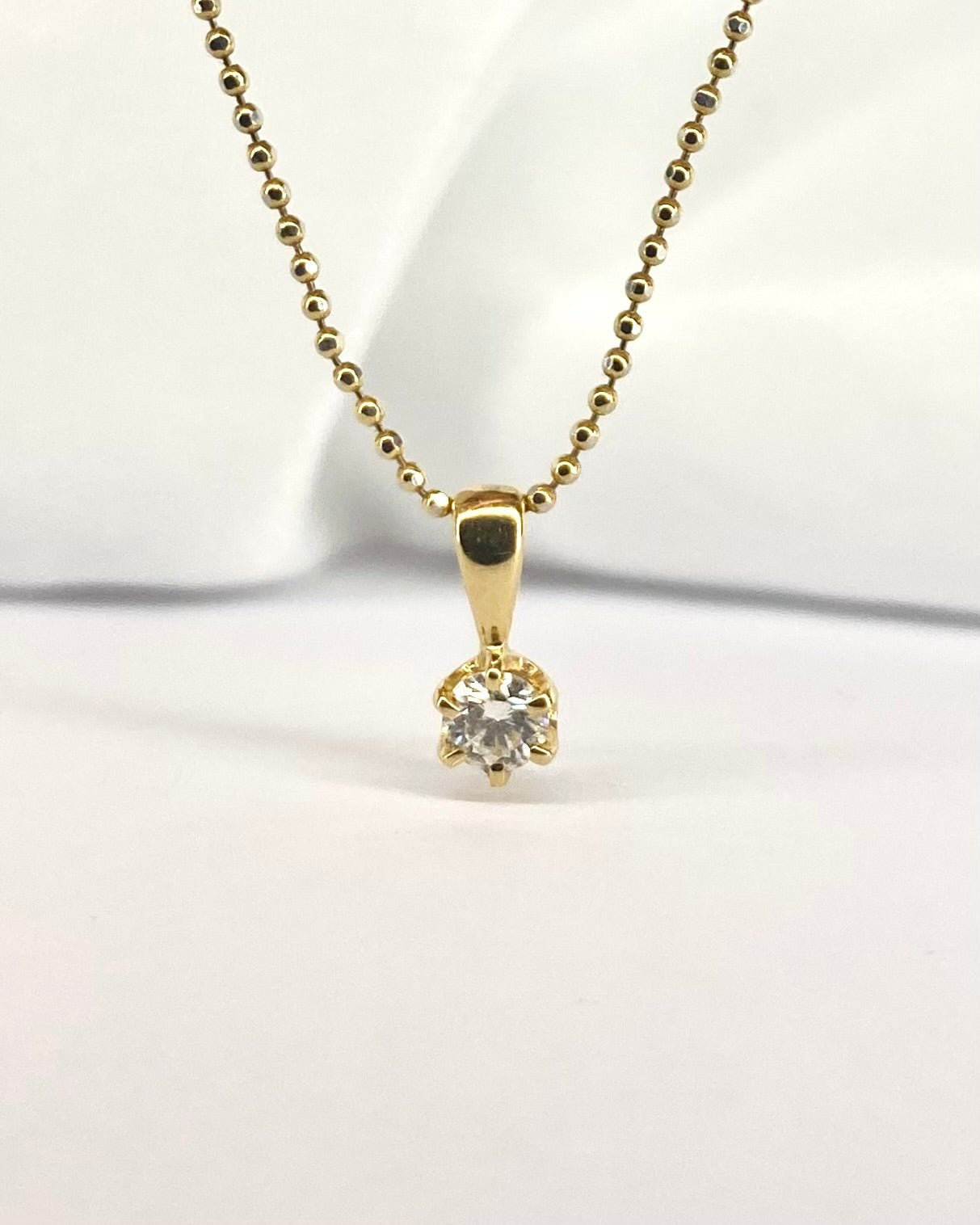 Pendentif diamant 0.15 carat &quot;Madeleine&quot; - Elliade Paris