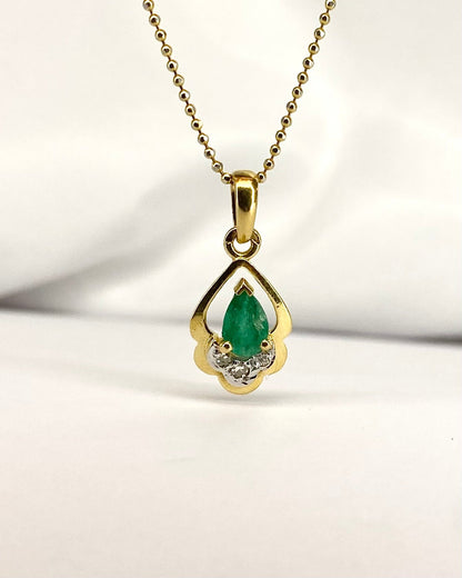 Pendentif Émeraude 0.40 carat &amp; Diamants "Tissoa" - Elliade Paris