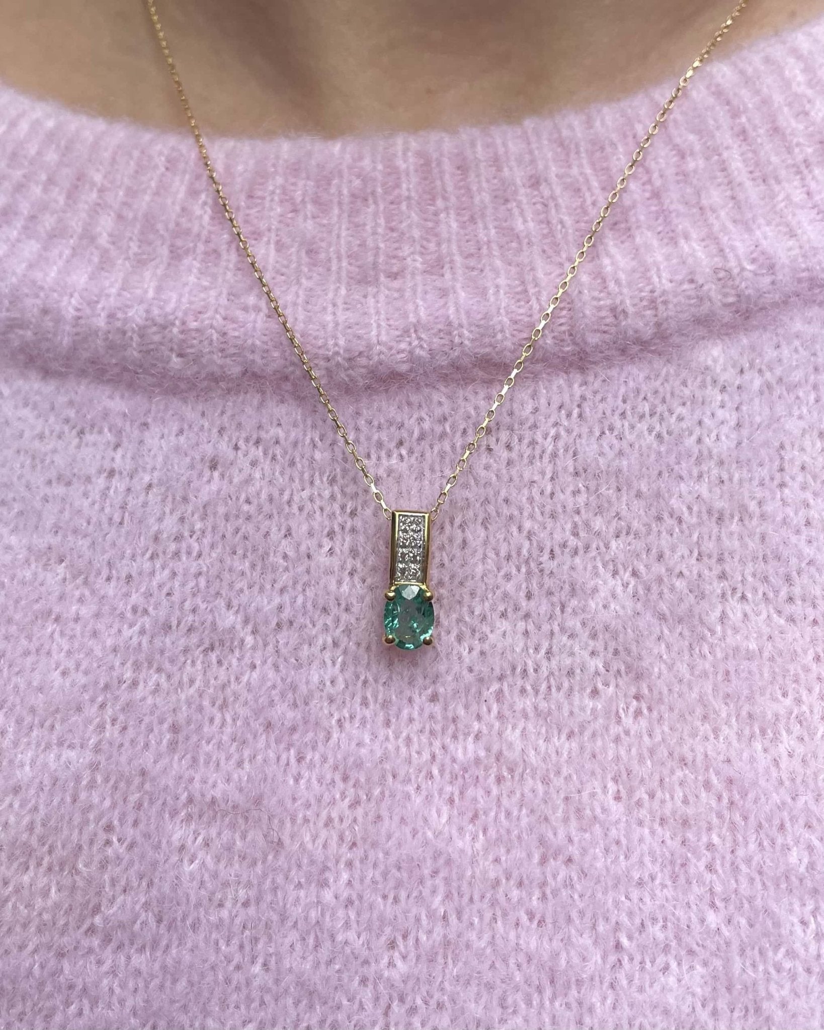 Pendentif Émeraude 0.85 carat &amp; Diamants &quot;Kathryn&quot; - Elliade Paris