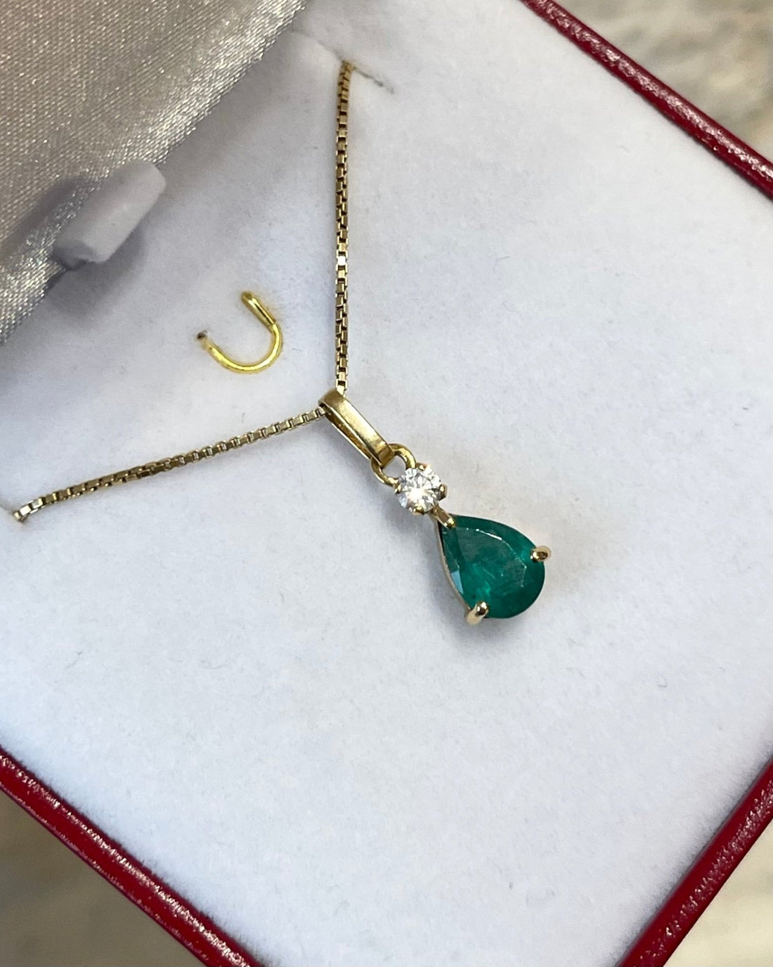 Pendentif Emeraude 1.16 carat &amp; Diamant &quot;Pina&quot; - Elliade Paris