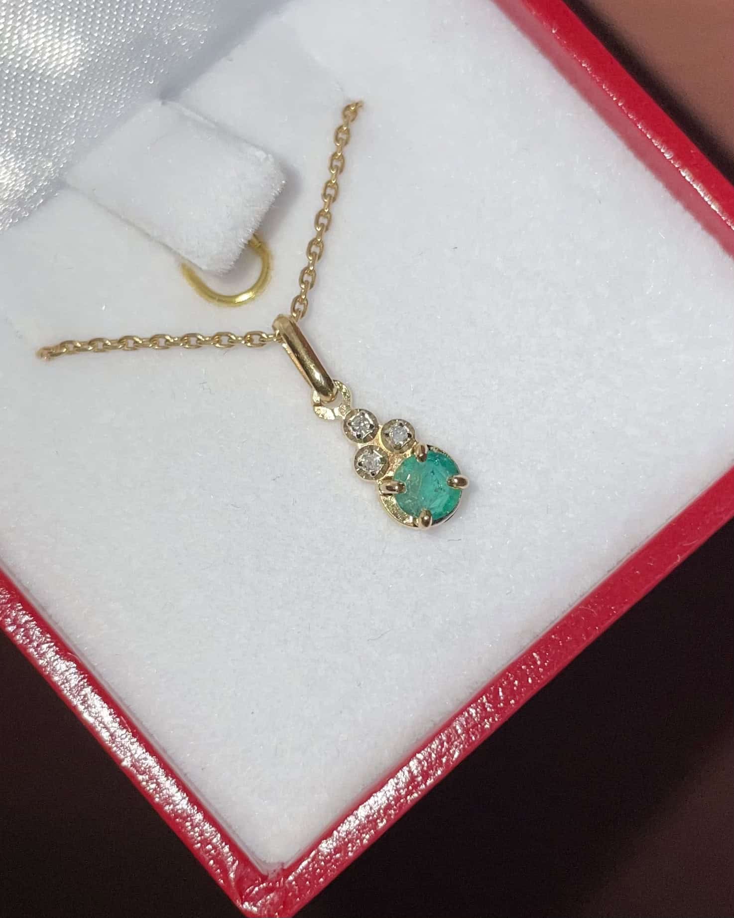 Pendentif Émeraude &amp; Diamants &quot;Aliéna&quot; - Elliade Paris