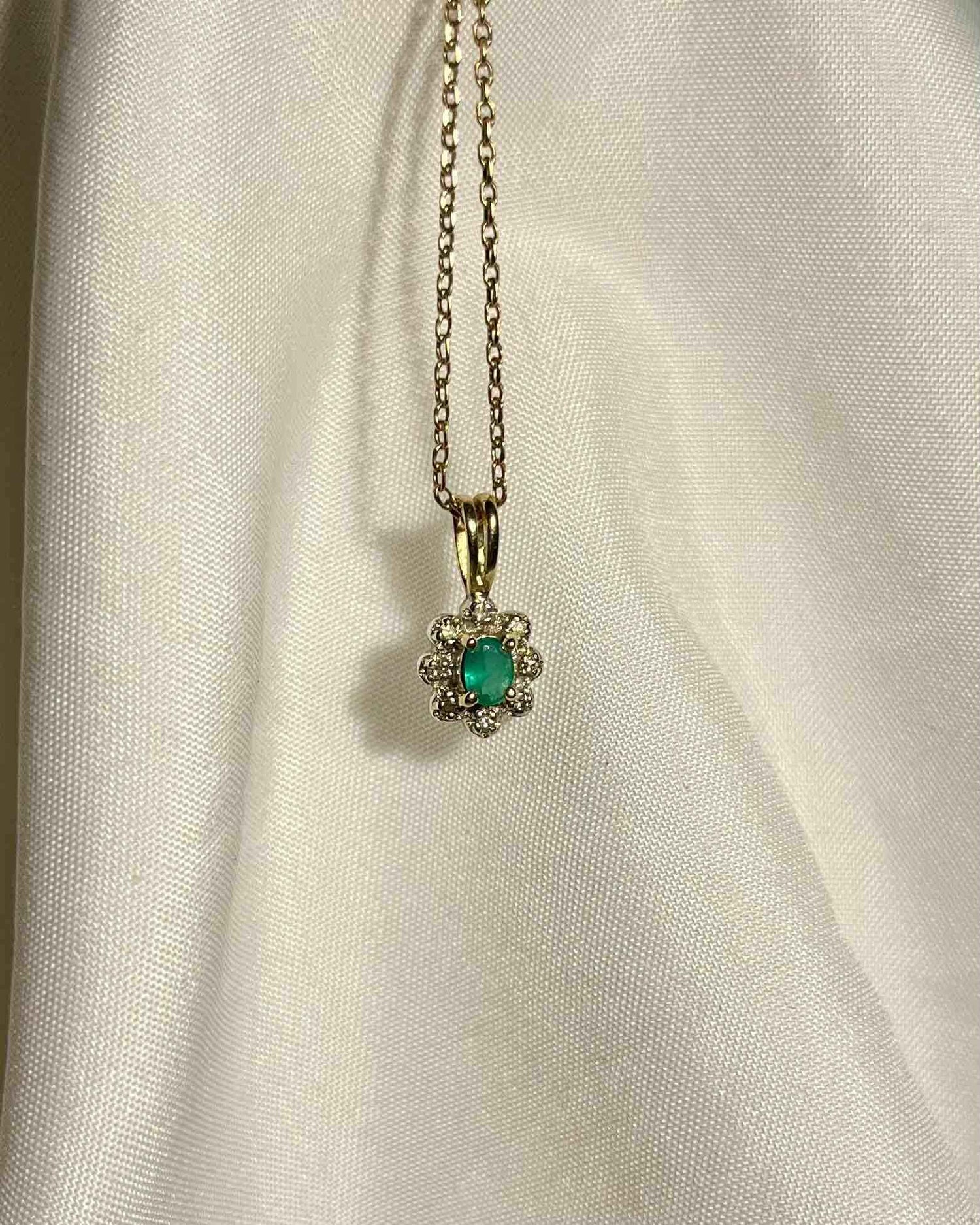 Pendentif émeraude &amp; diamants &quot;Amanda&quot; - Elliade Paris