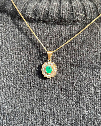 Pendentif Marguerite Émeraude 0.40 carat &amp; 12 Diamants &quot;Fanny&quot;