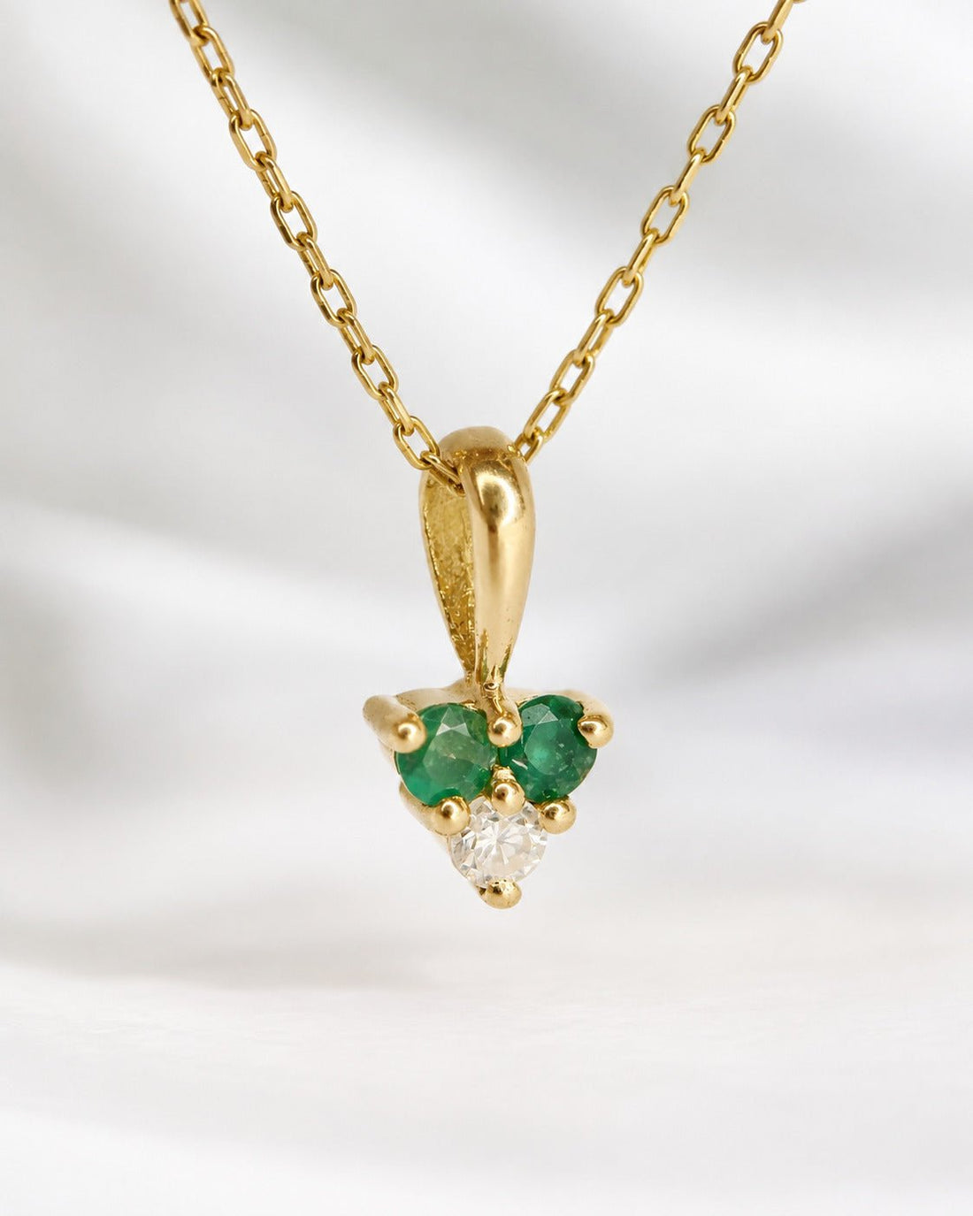 Pendentif Émeraudes &amp; Diamant "Lorraine" - Elliade Paris