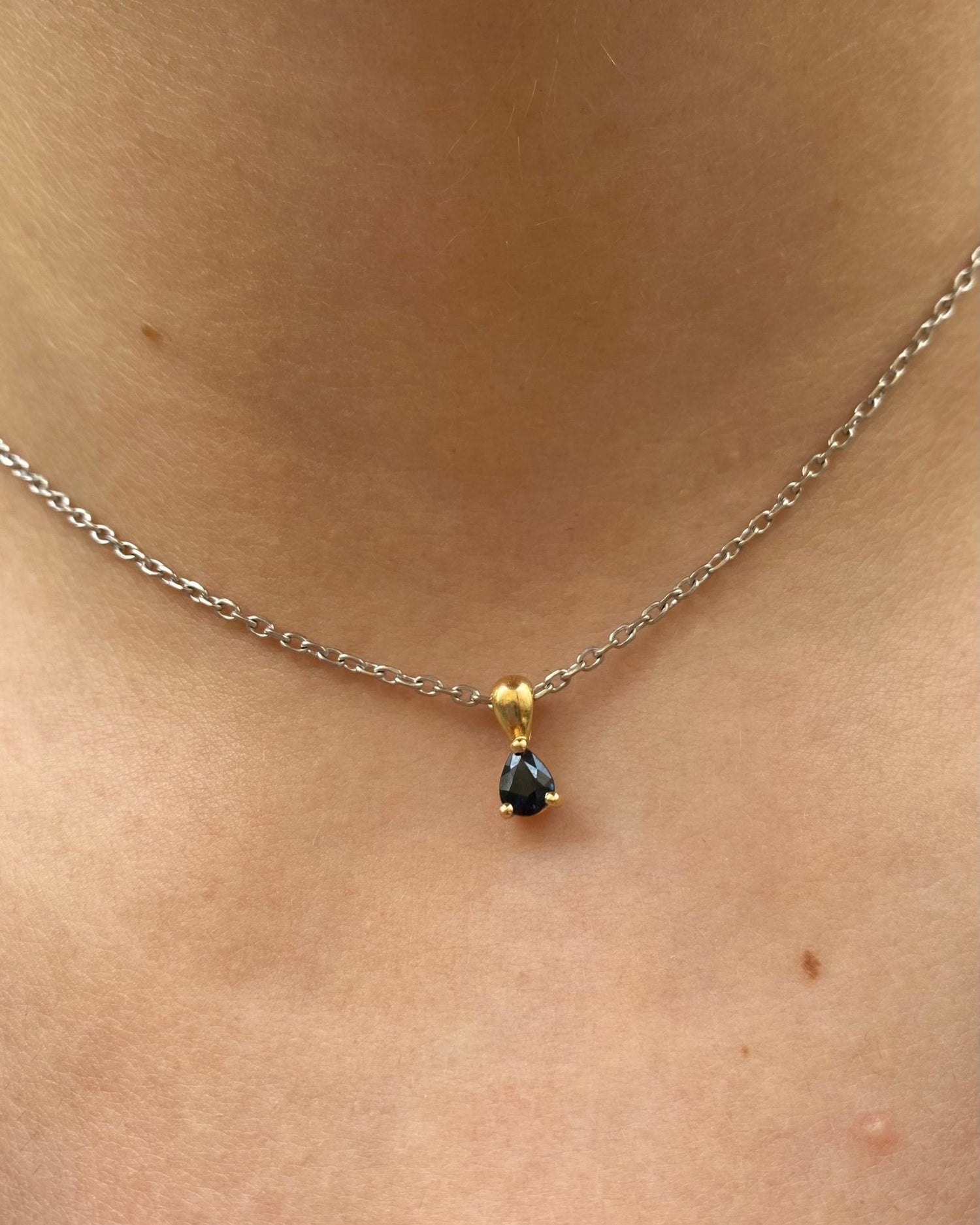 Pendentif Goutte Saphir &quot;Alina&quot; - Elliade Paris