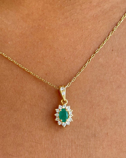 Pendentif Marguerite Émeraude &amp; Diamants "Angella" - Elliade Paris