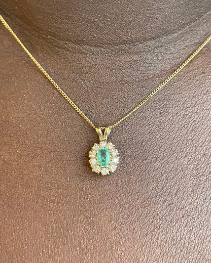 Pendentif Marguerite Émeraude 0.47 Carat &amp; 10 Diamants &quot;Lénaé&quot;
