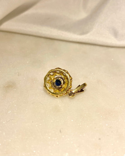 Pendentif Marguerite Saphir 0.80 carat &amp; Diamants &quot;Adriana&quot; - Elliade Paris