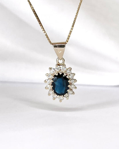 Pendentif Marguerite Saphir 1.65 carat &amp; Diamants 0.35 carat "Aby" - Elliade Paris