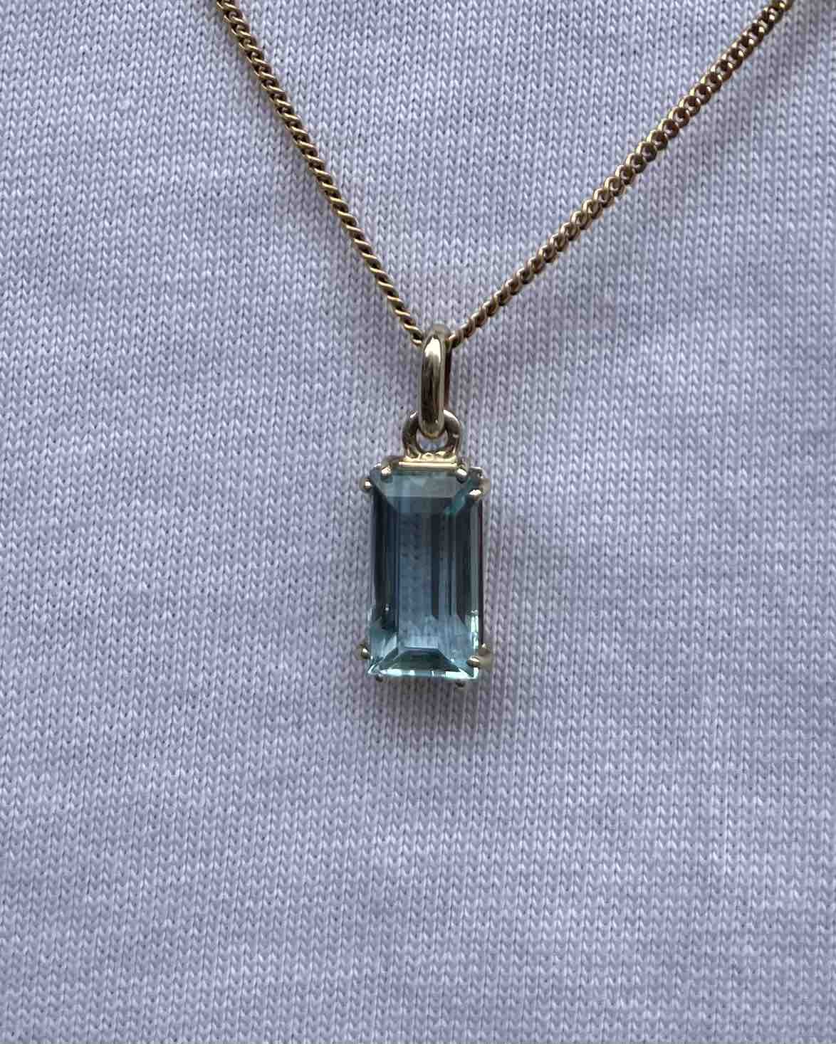 Pendentif &quot;Marianne&quot; Aigue - Marine 3 carats - Elliade Paris