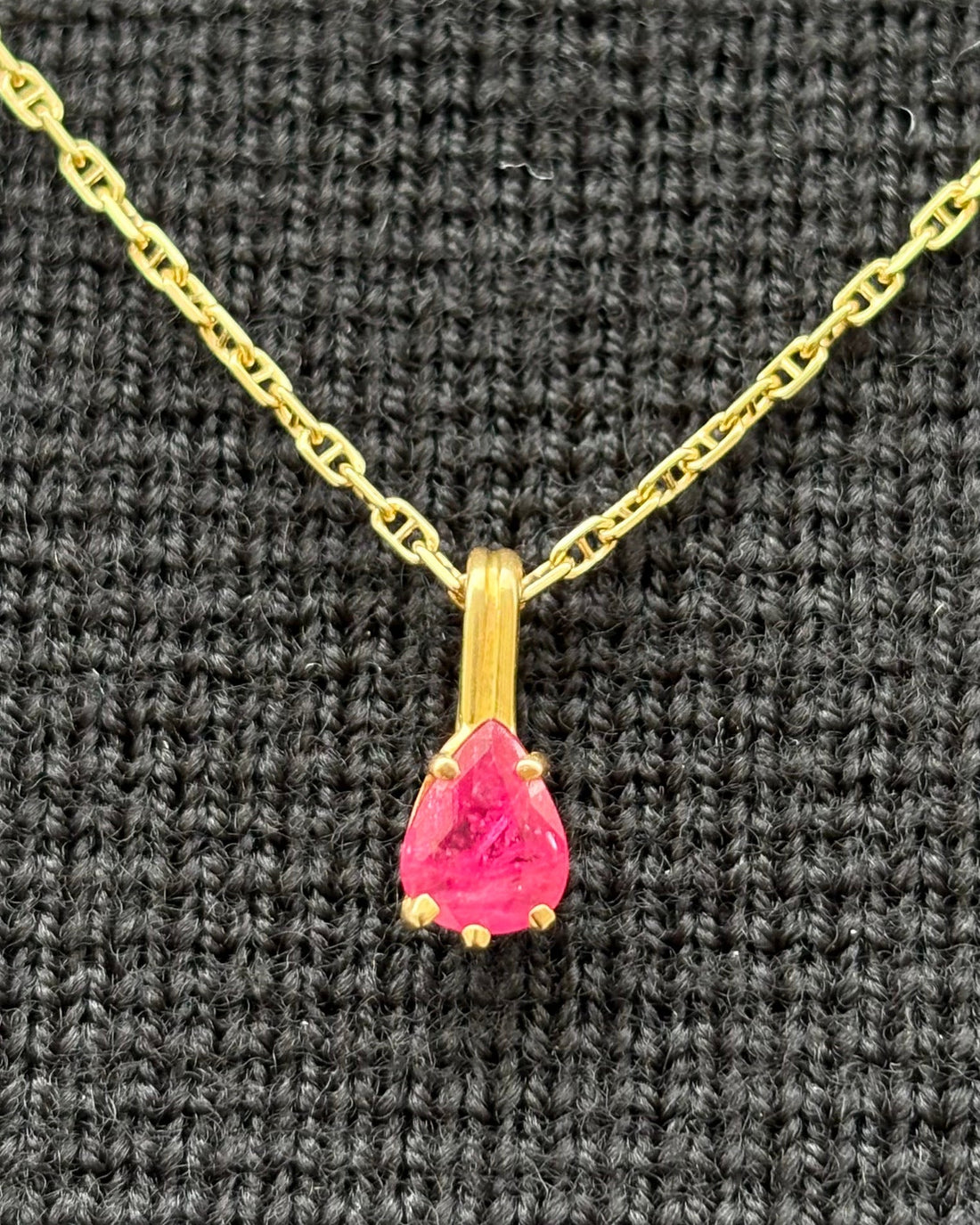 Pendentif Rubis 0.55 carat "Roxanne" - Elliade Paris