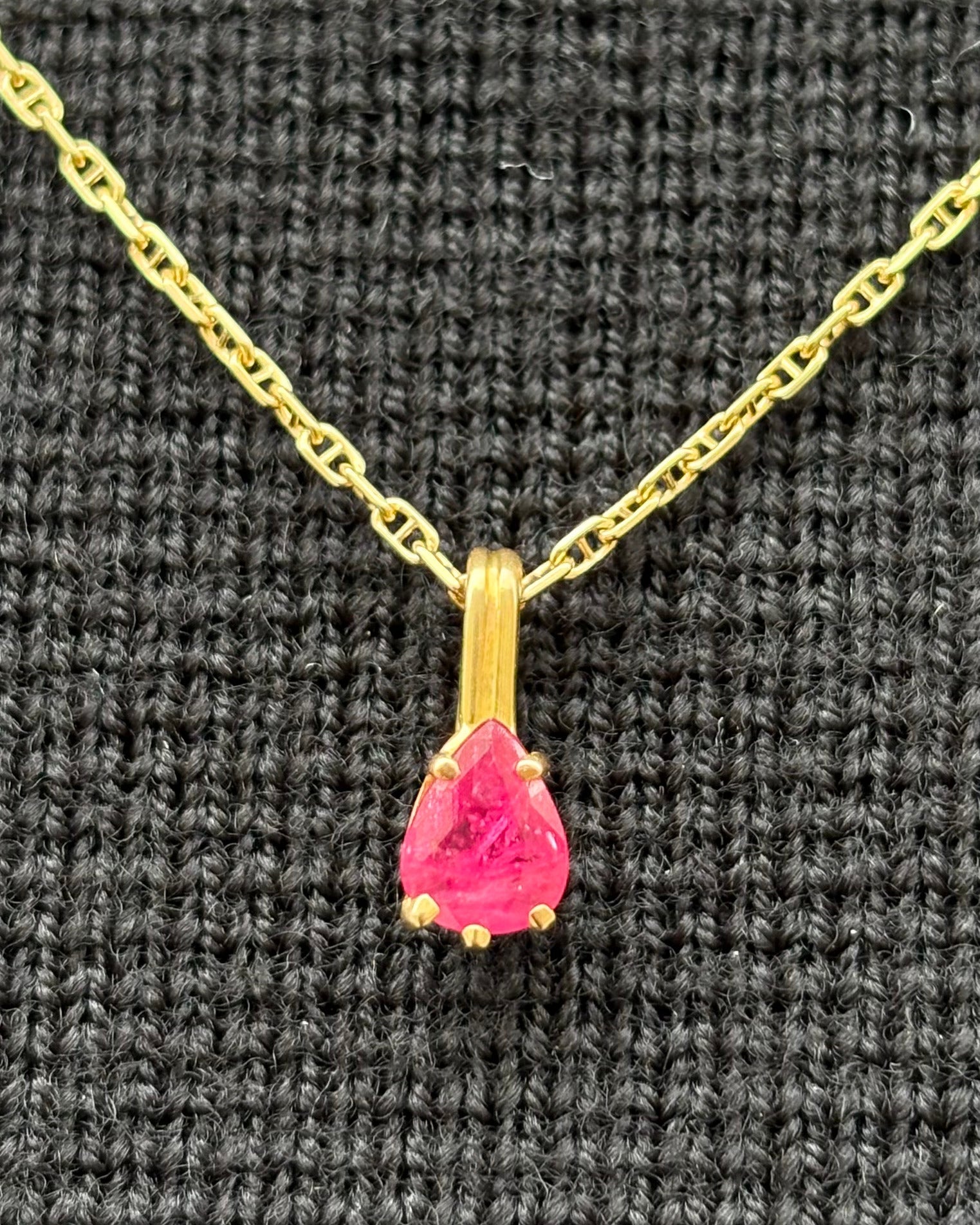 Pendentif Rubis 0.55 carat "Roxanne" - Elliade Paris