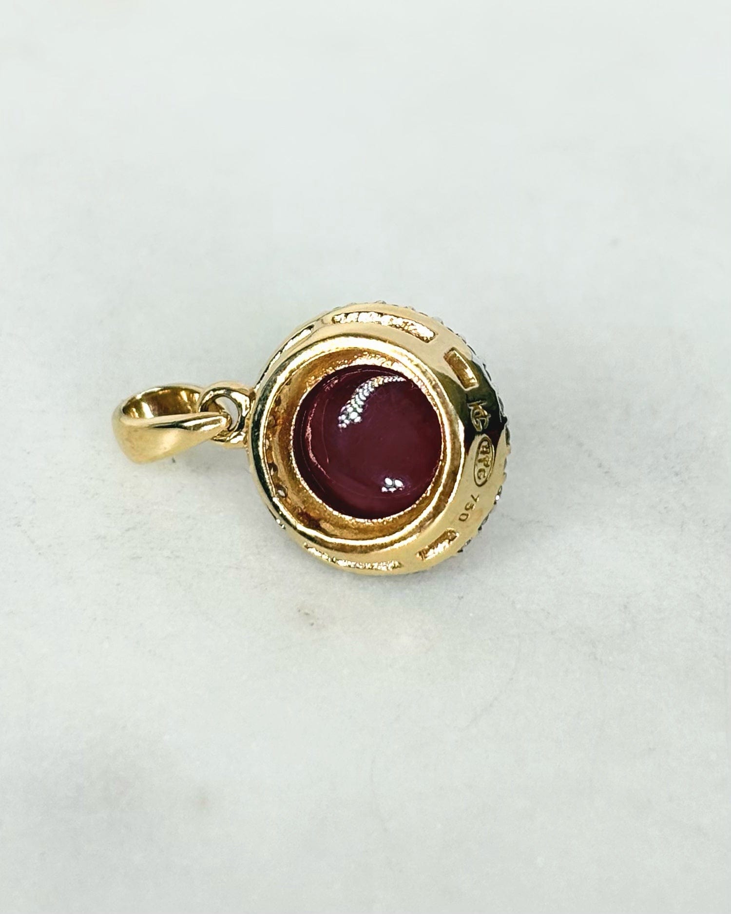 Pendentif Rubis 4.60 carats &amp; Diamants "Romane" - Elliade Paris