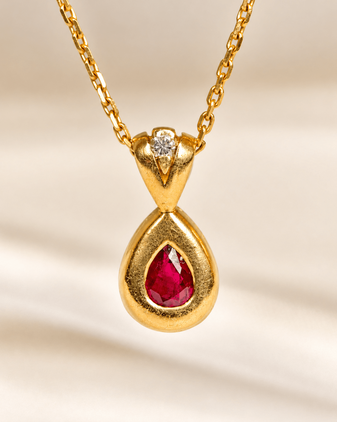 Pendentif Rubis &amp; Diamant "Gladys" - Elliade Paris