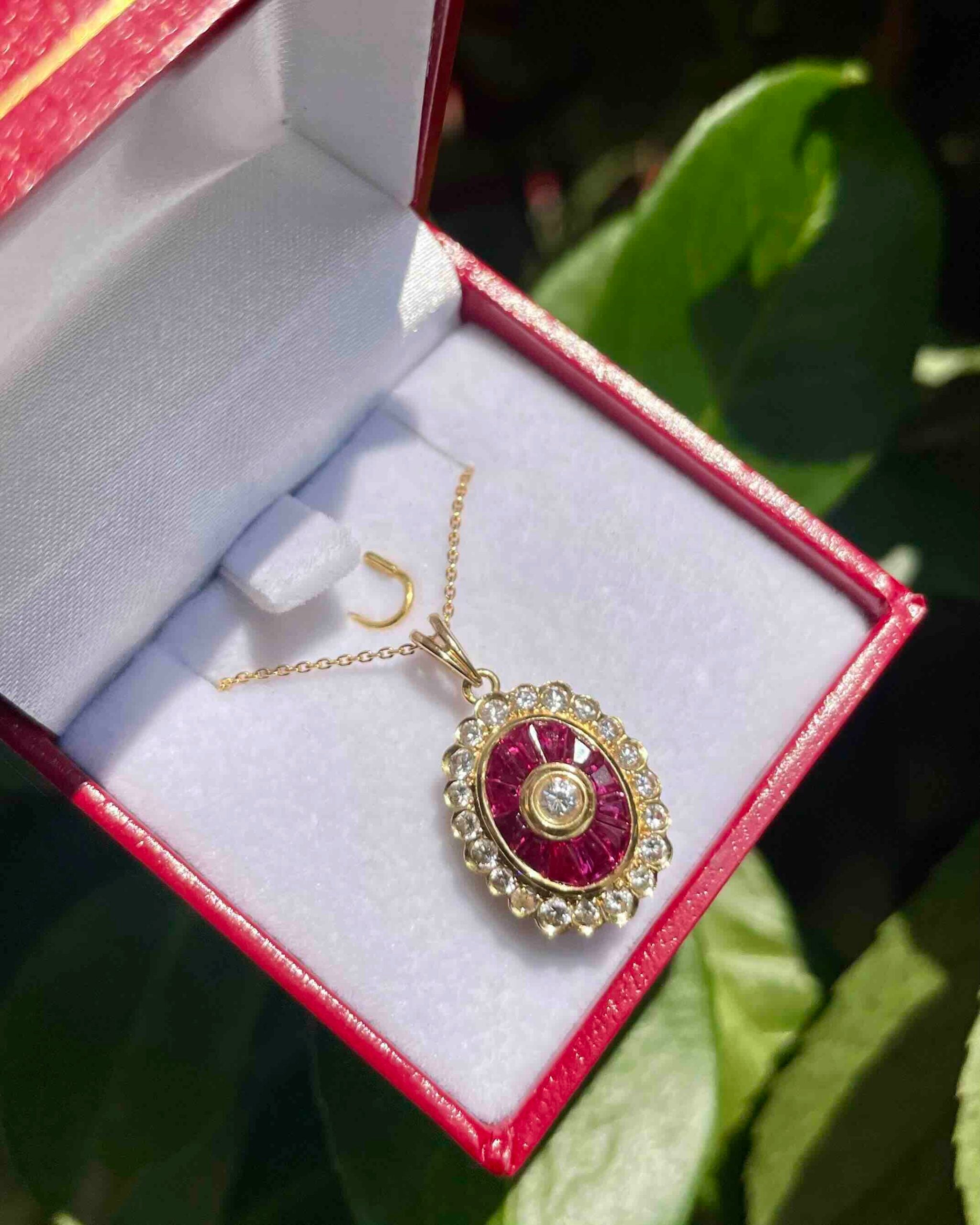 Pendentif style Art-déco Rubis &amp; Diamants "Romane"