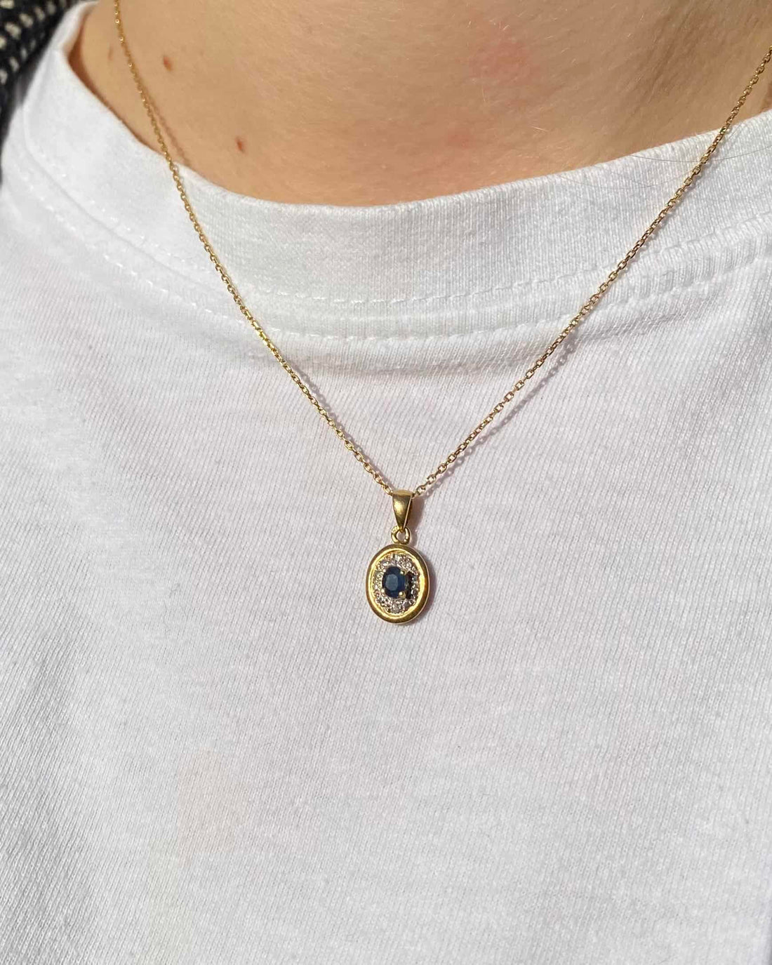Colgante de zafiro y diamantes estilo art déco "Mirella"