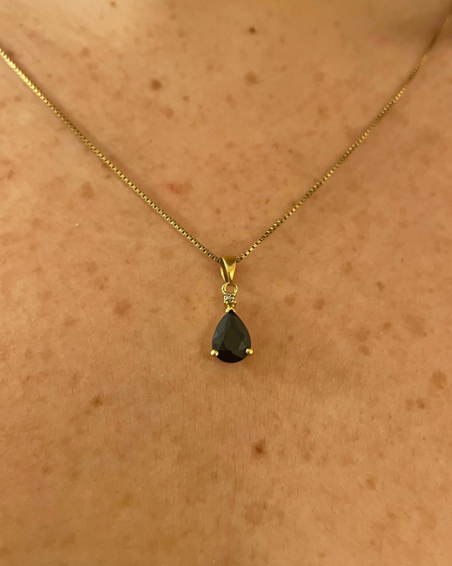 1.40 carat Sapphire &amp;amp; Diamond &quot;Clarisse&quot; Pendant