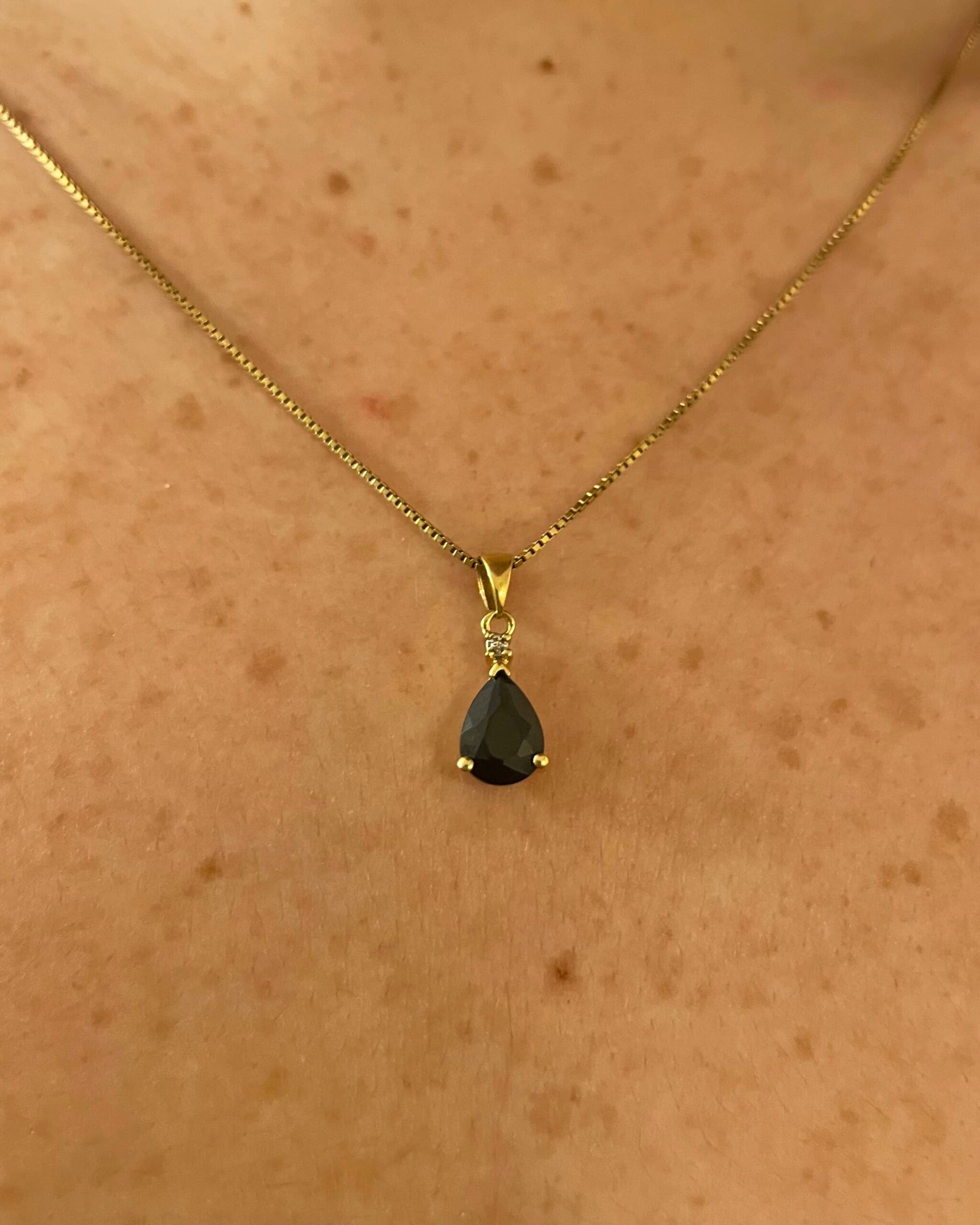 1.40 carat Sapphire &amp;amp; Diamond &quot;Clarisse&quot; Pendant