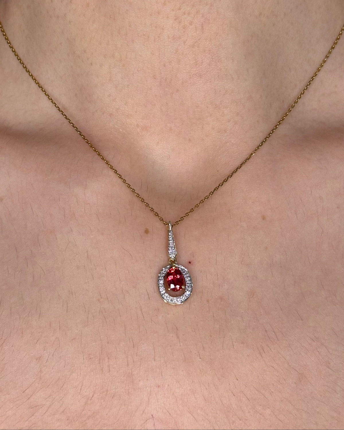Pendentif Saphir Orange 0.95 carat &amp; Diamants "Edith" - Elliade Paris