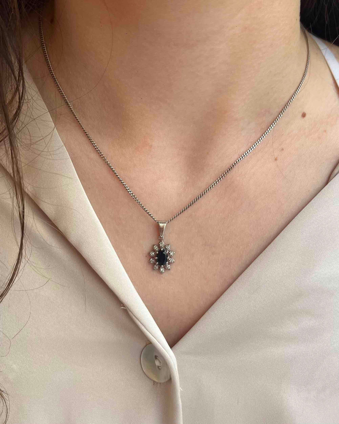 Pendentif Marguerite Saphir &amp; Diamants &quot;Margaux&quot;