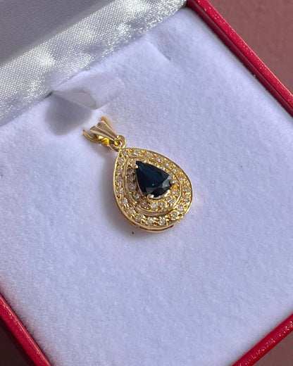 Pendentif Style Art - déco Saphir 1 carat &amp; 35 Diamants &quot;Grace&quot; - Elliade Paris
