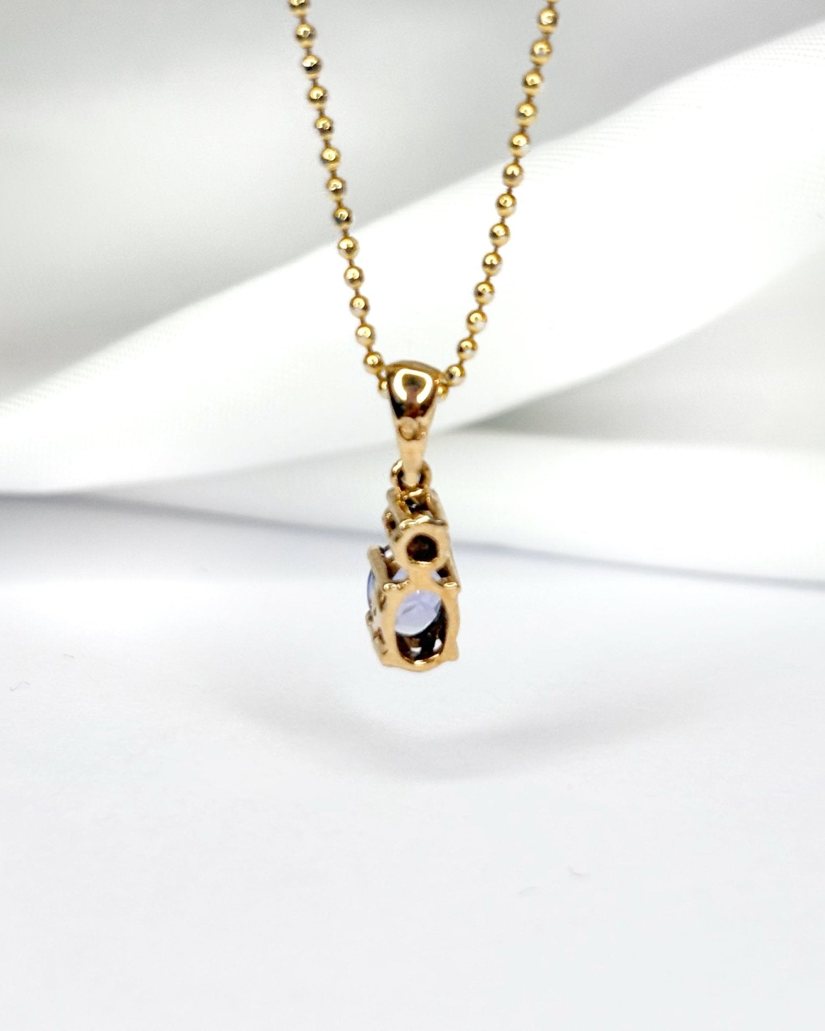 Pendentif Tanzanite 0.45 carat &amp; Diamants "Laura" - Elliade Paris