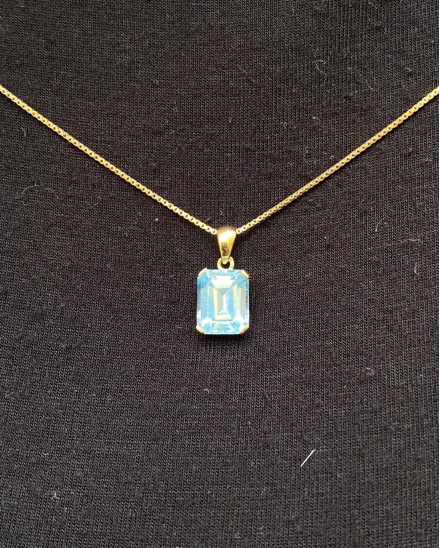 Pendentif Topaze Sky Blue 5.10 carats "Carina" - Elliade Paris