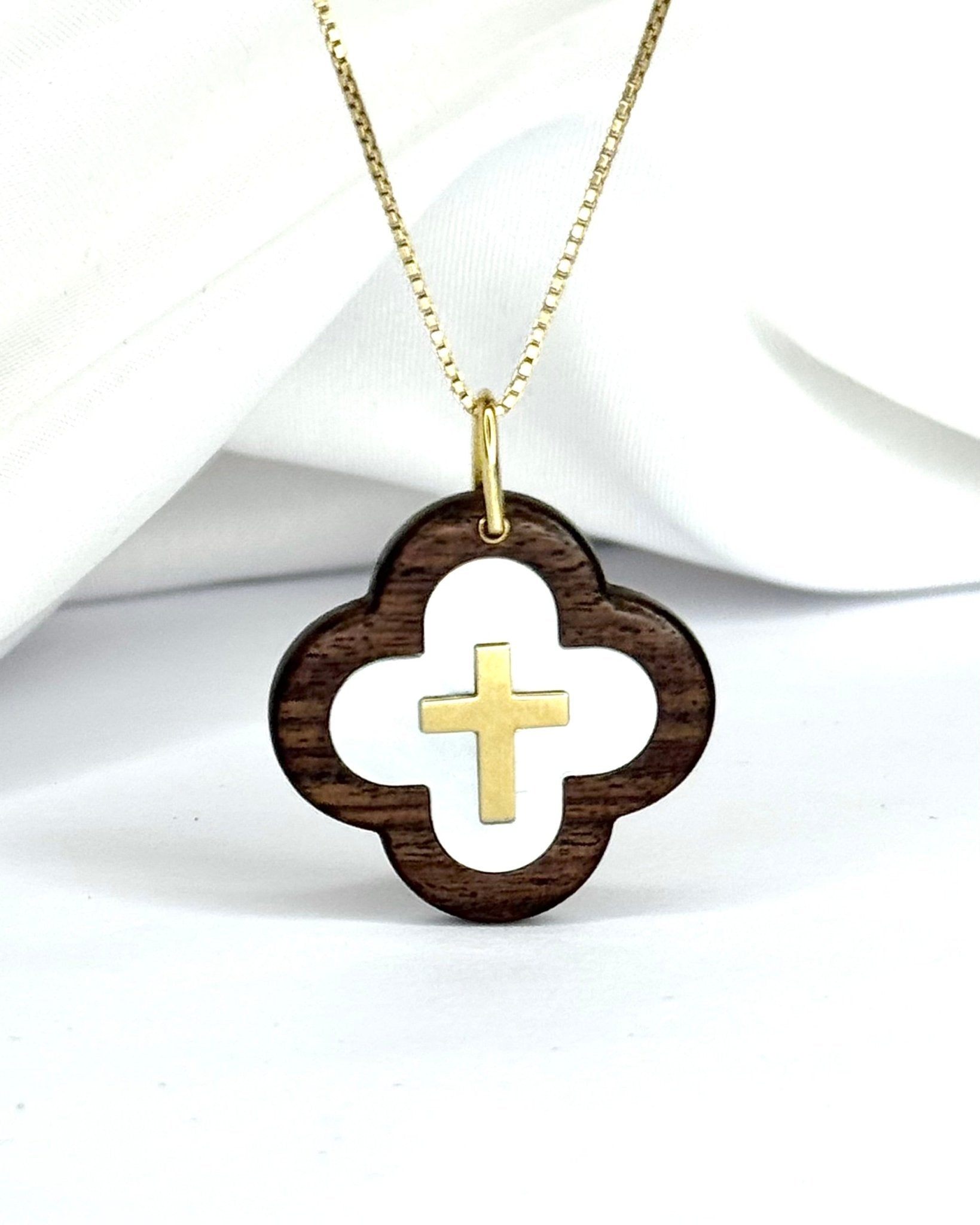 Pendentif Trèfle Crucifix Nacre, Or &amp; Palissandre "Isaac" - Elliade Paris