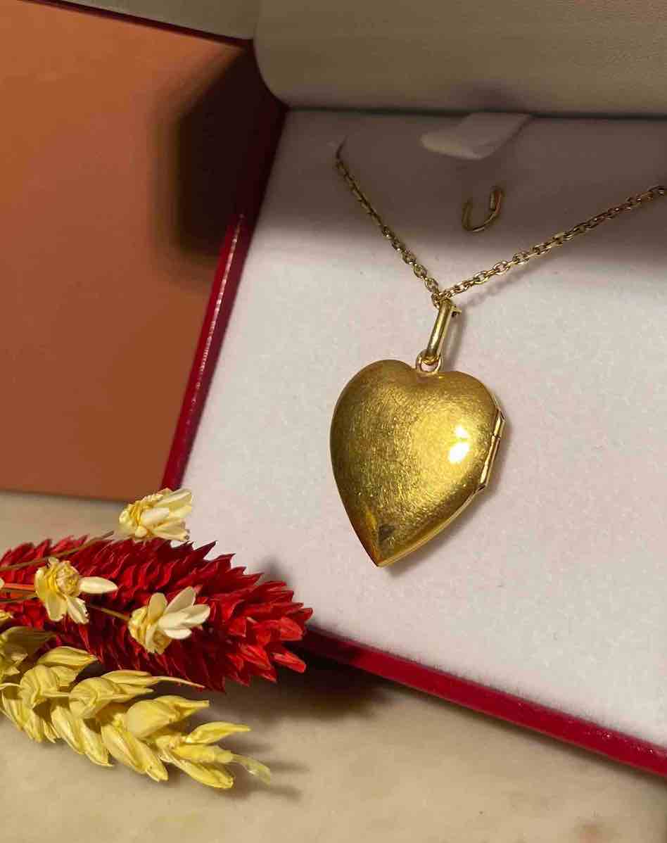 Pendentif Médaillon Cœur Ouvrant 4 Perles "Imogene"