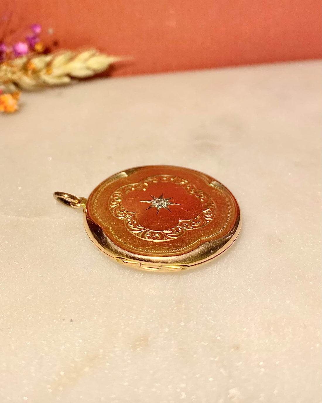 &quot;Yasmina&quot; Gold &amp;amp; Diamond Opening Medallion Pendant