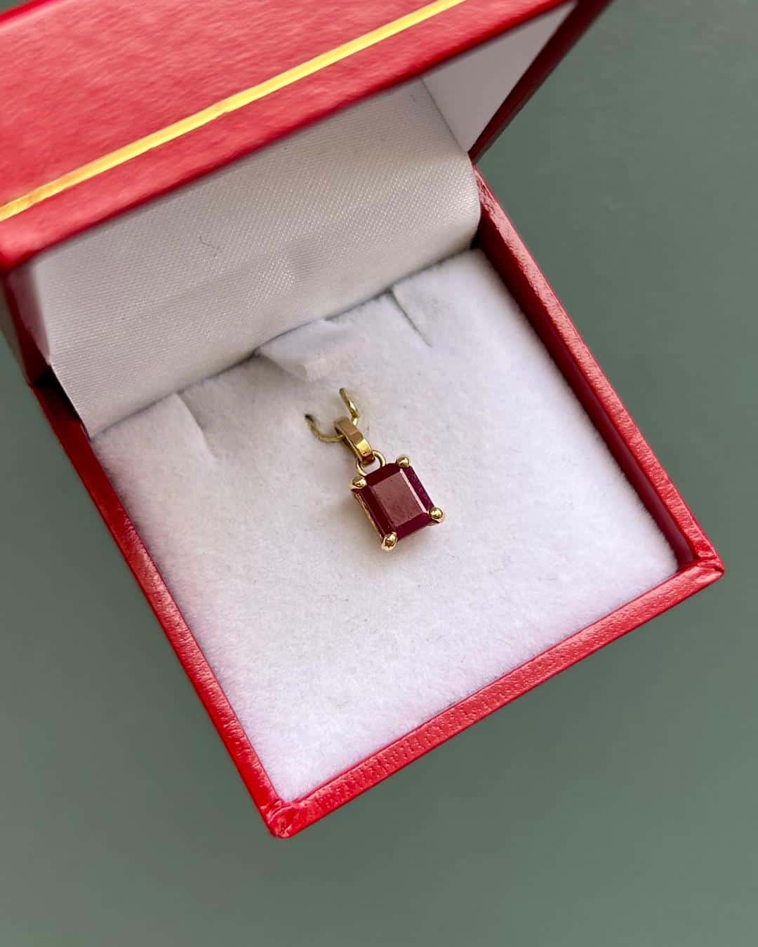 Pendentif Vintage Rubis 1.25 carat &quot;Maé&quot; - Elliade Paris
