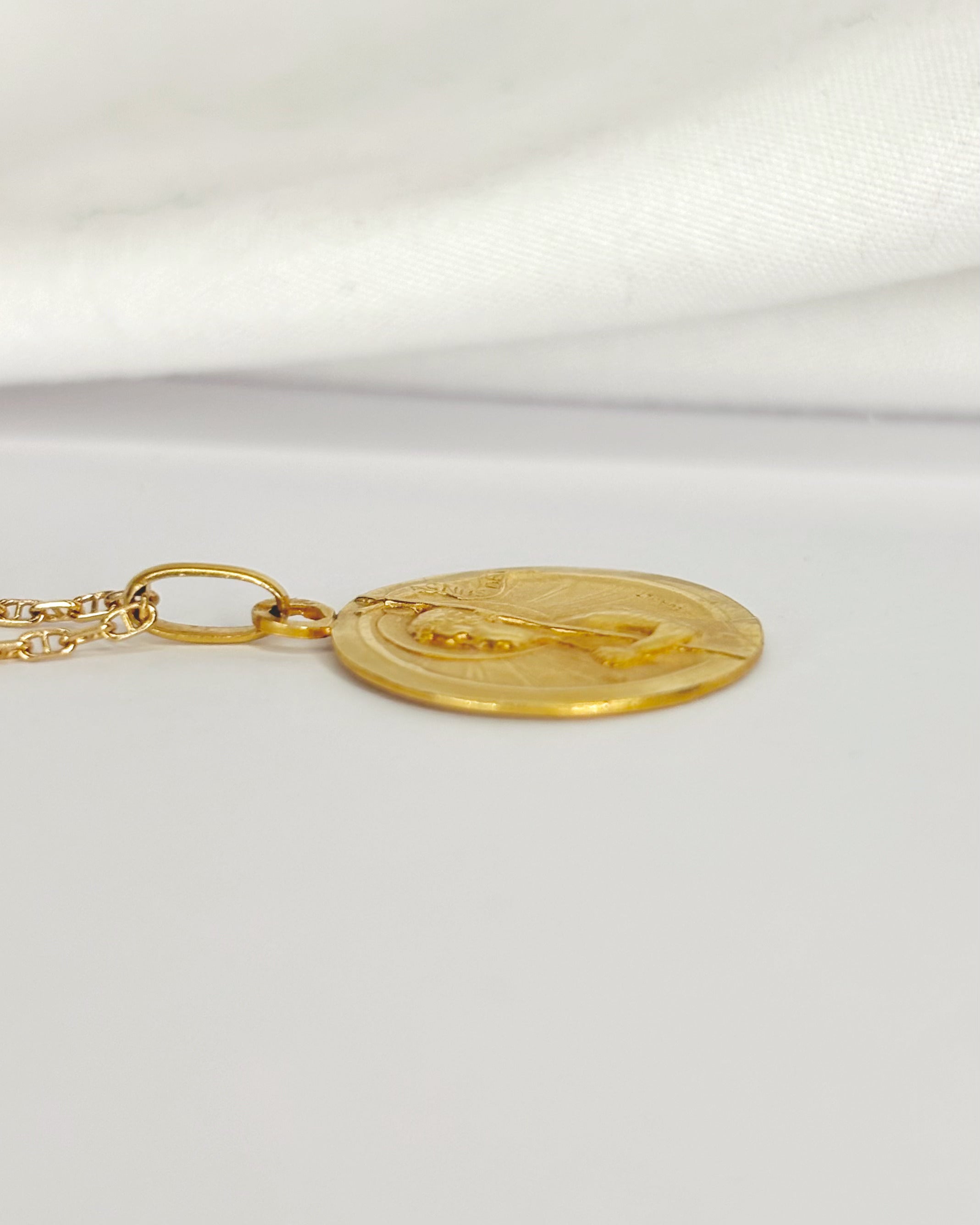 Médaille Or Jaune 18 carats "Abraham"