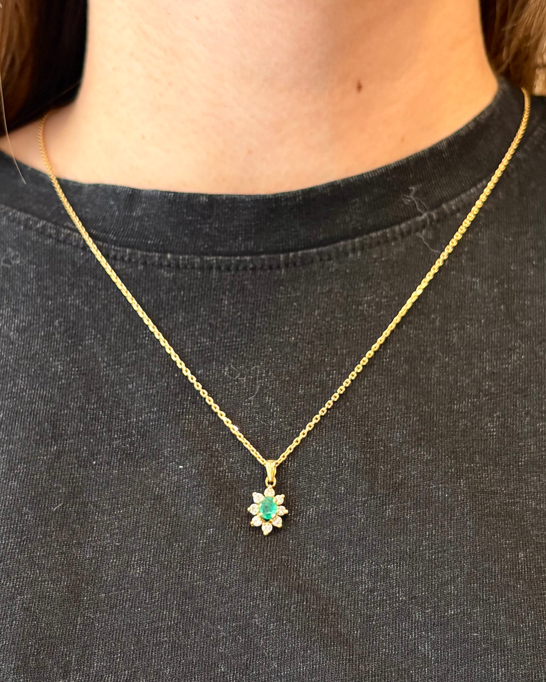 Pendentif Marguerite Émeraude &amp; Diamants "Maïa"