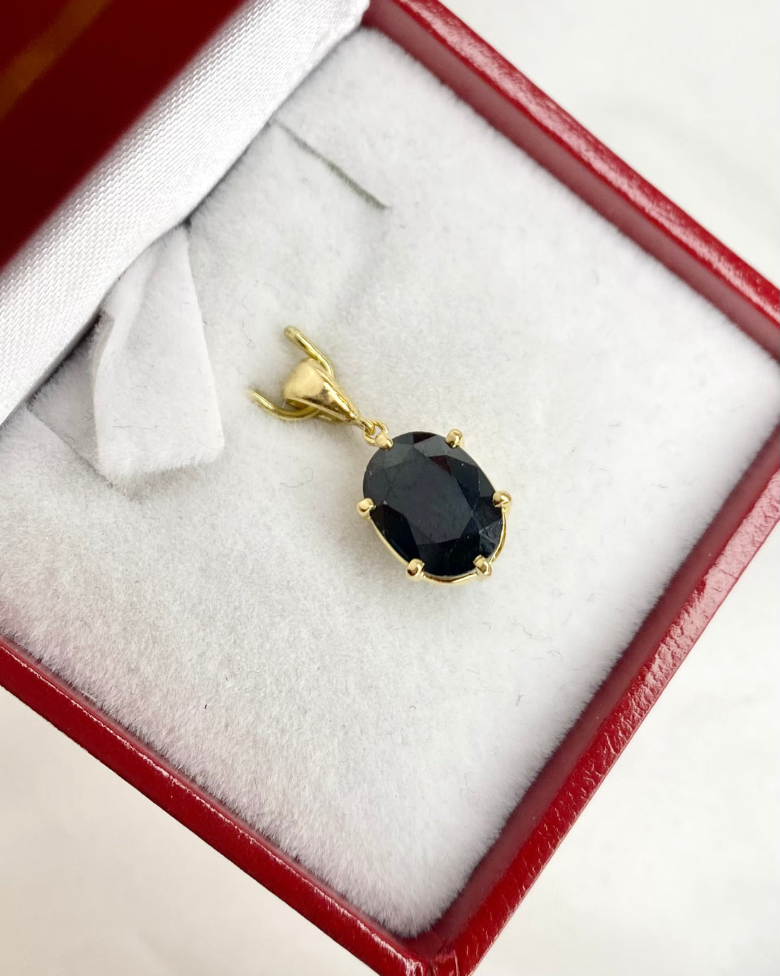 Pendentif Saphir 2.50 carats &quot;Kaylee&quot;