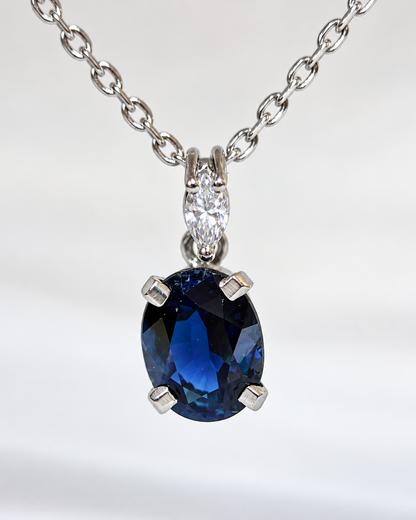 Colgante de zafiro de 1.50 quilates y diamante "Elora"