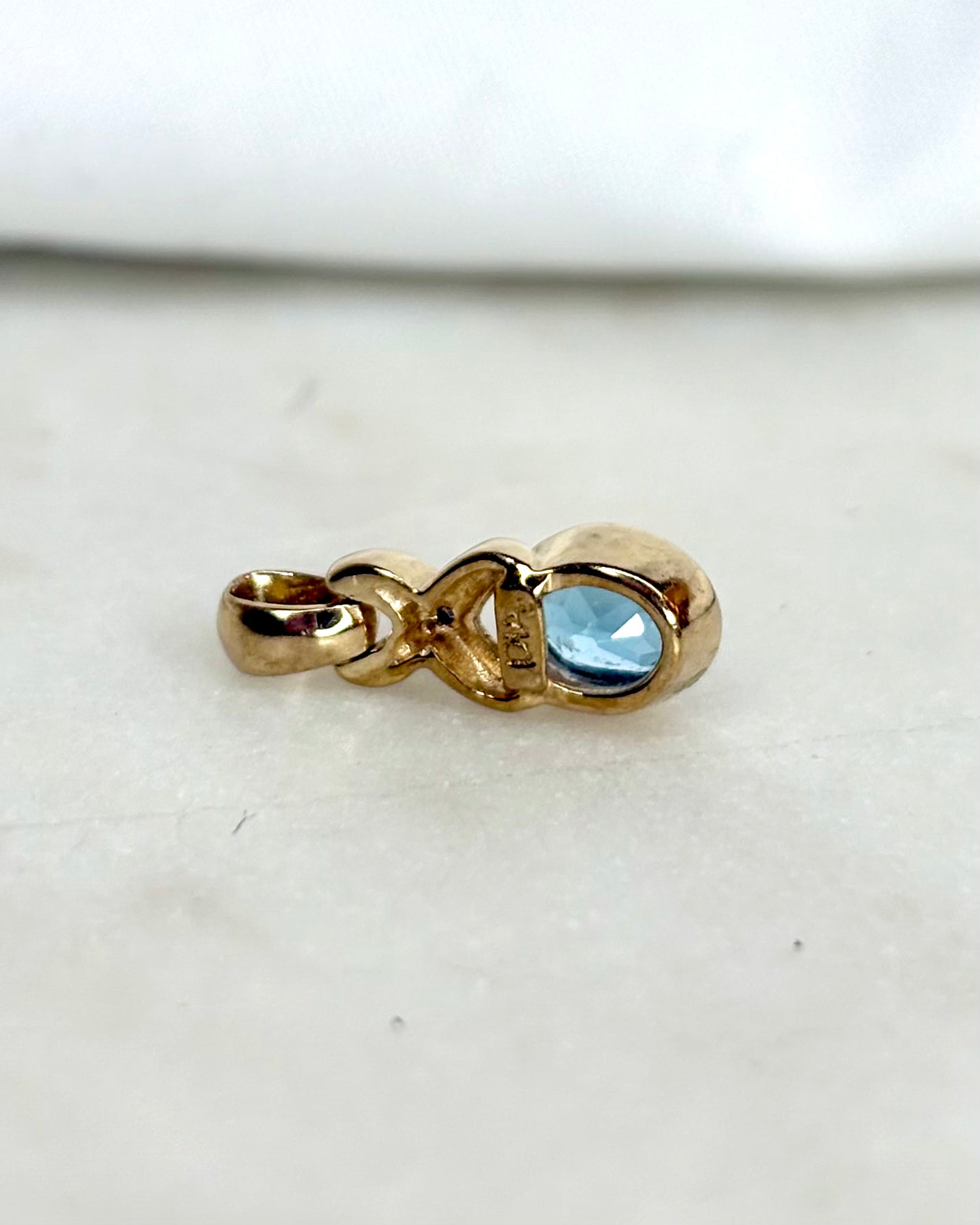 Pendentif Topaze &amp; Diamant &quot;Cyrielle&quot;