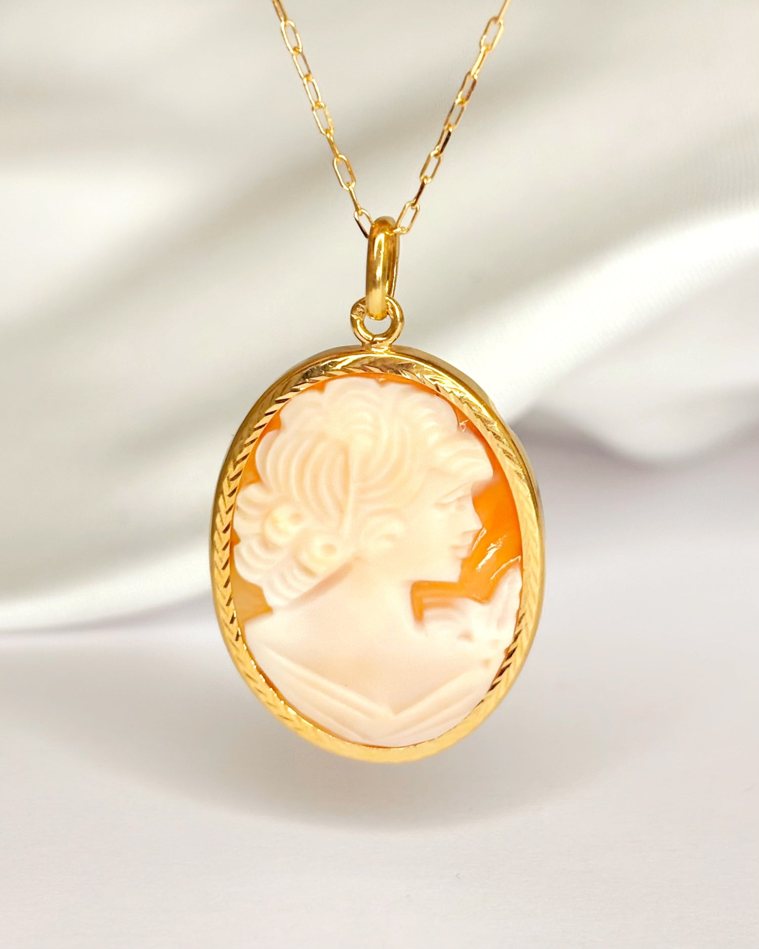 Pendentif Camée "Pascaline"