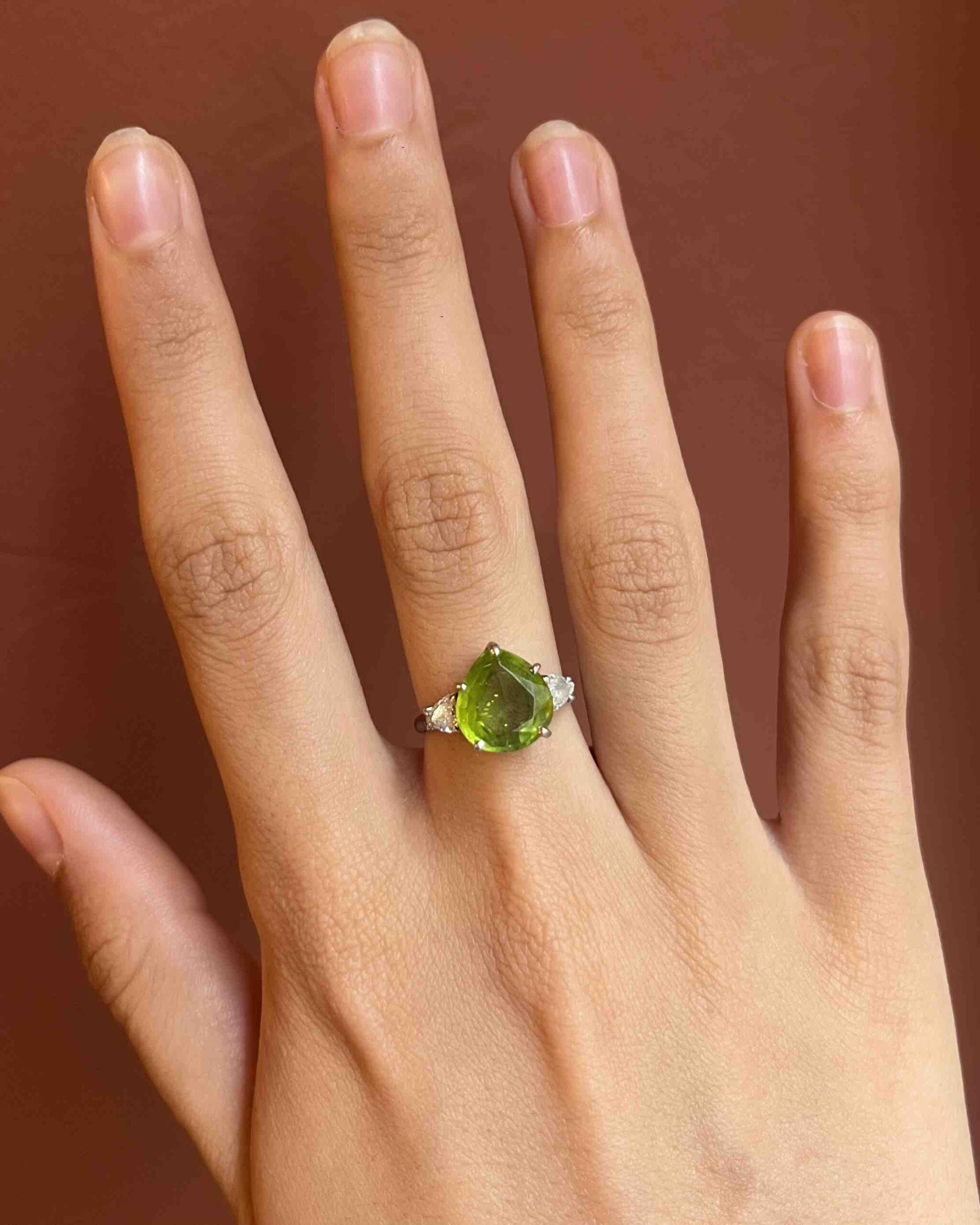 3-carat peridot &amp;amp; troida diamond ring "Asdane"
