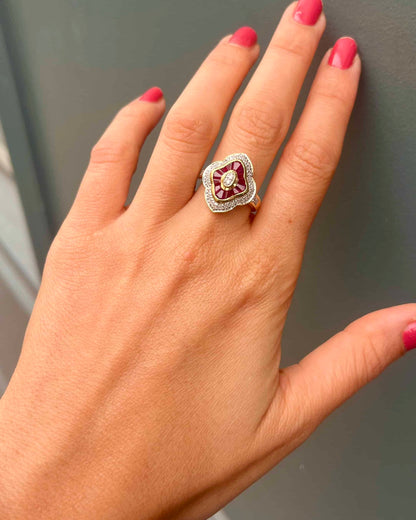 Bague style Art-déco Jupon Rubis &amp; Diamants &quot;Shelby &quot;