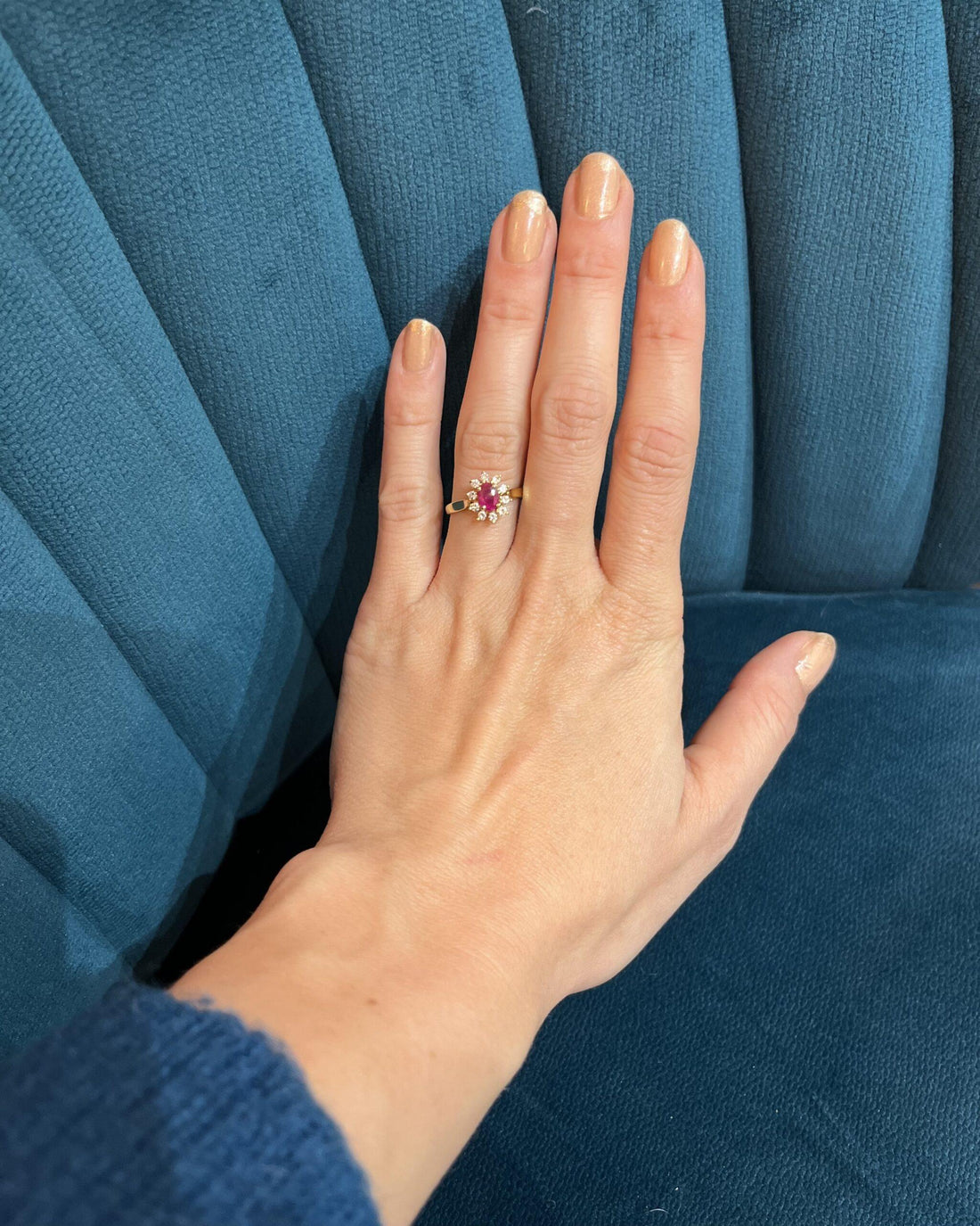 Bague Vintage Marguerite Rubis &quot;Gaëlle&quot;