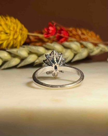 Bague Marguerite Saphir &amp; Diamants &quot;Abi&quot;