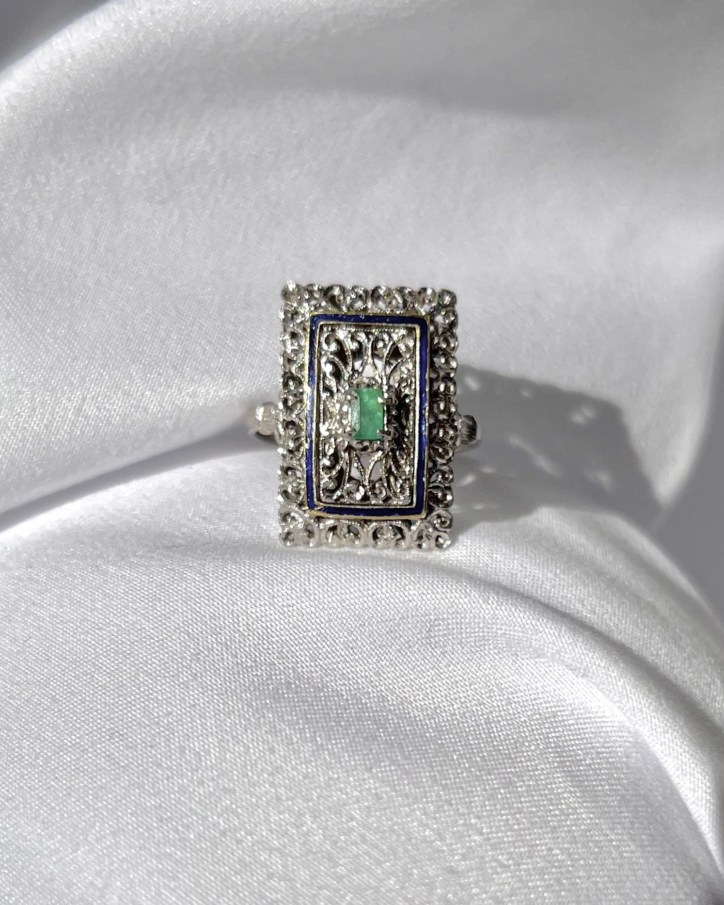 Bague Vintage émeraude et émail &quot;Donia&quot;