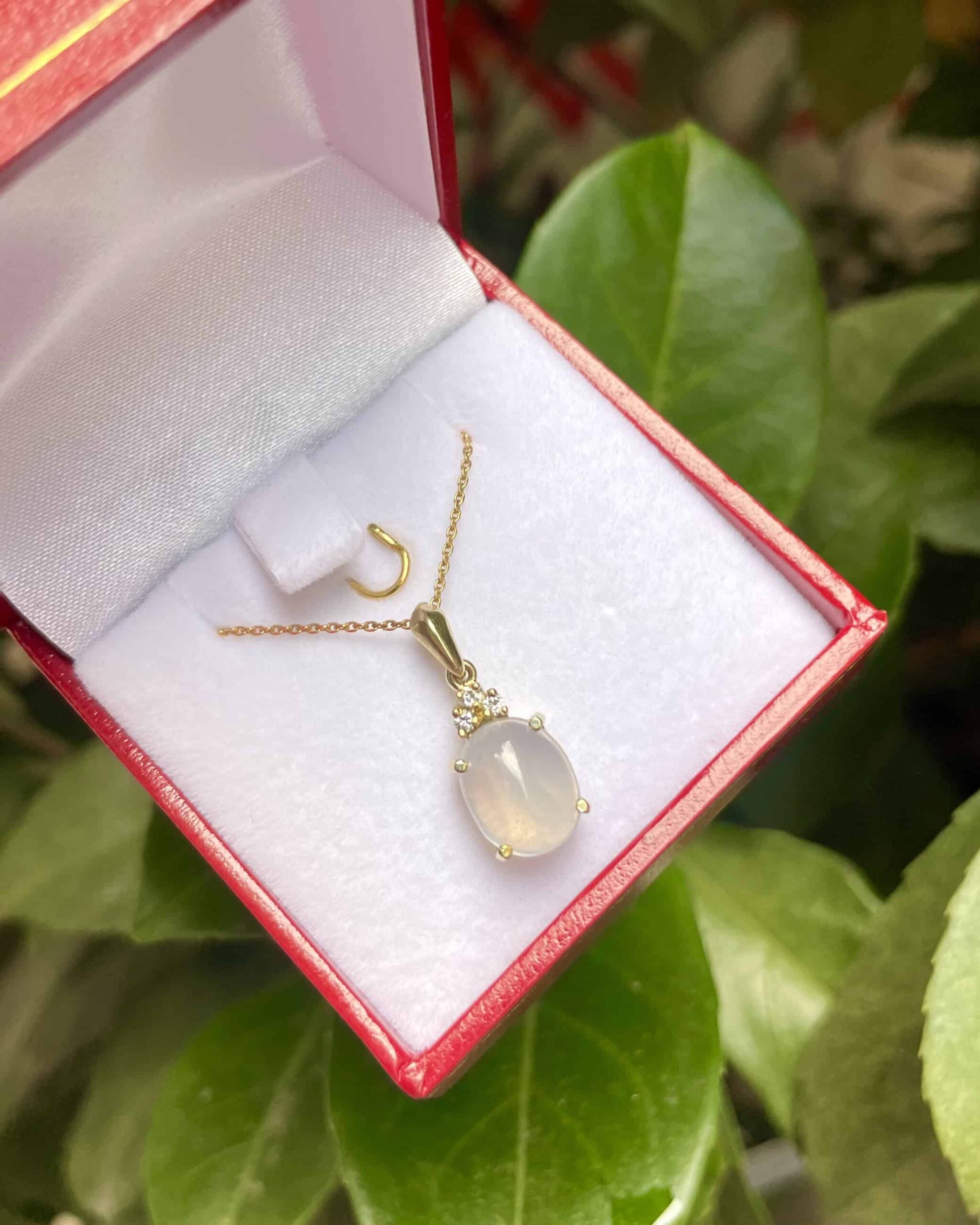 Pendentif Pierre de Lune &amp; Diamants &quot;Leny&quot;