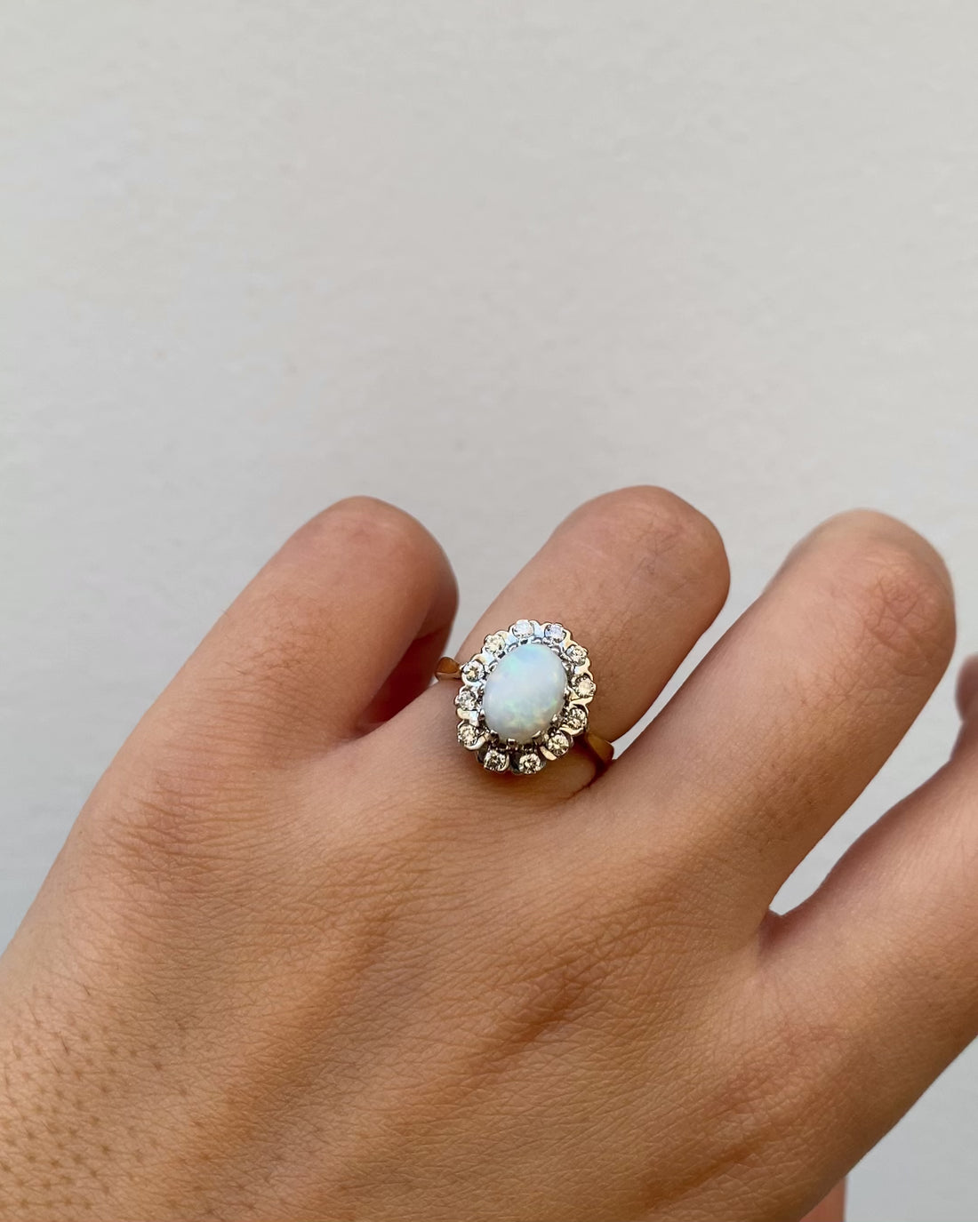 Bague Marguerite Opale 1.46 carat &amp; Diamants &quot;Yara&quot;