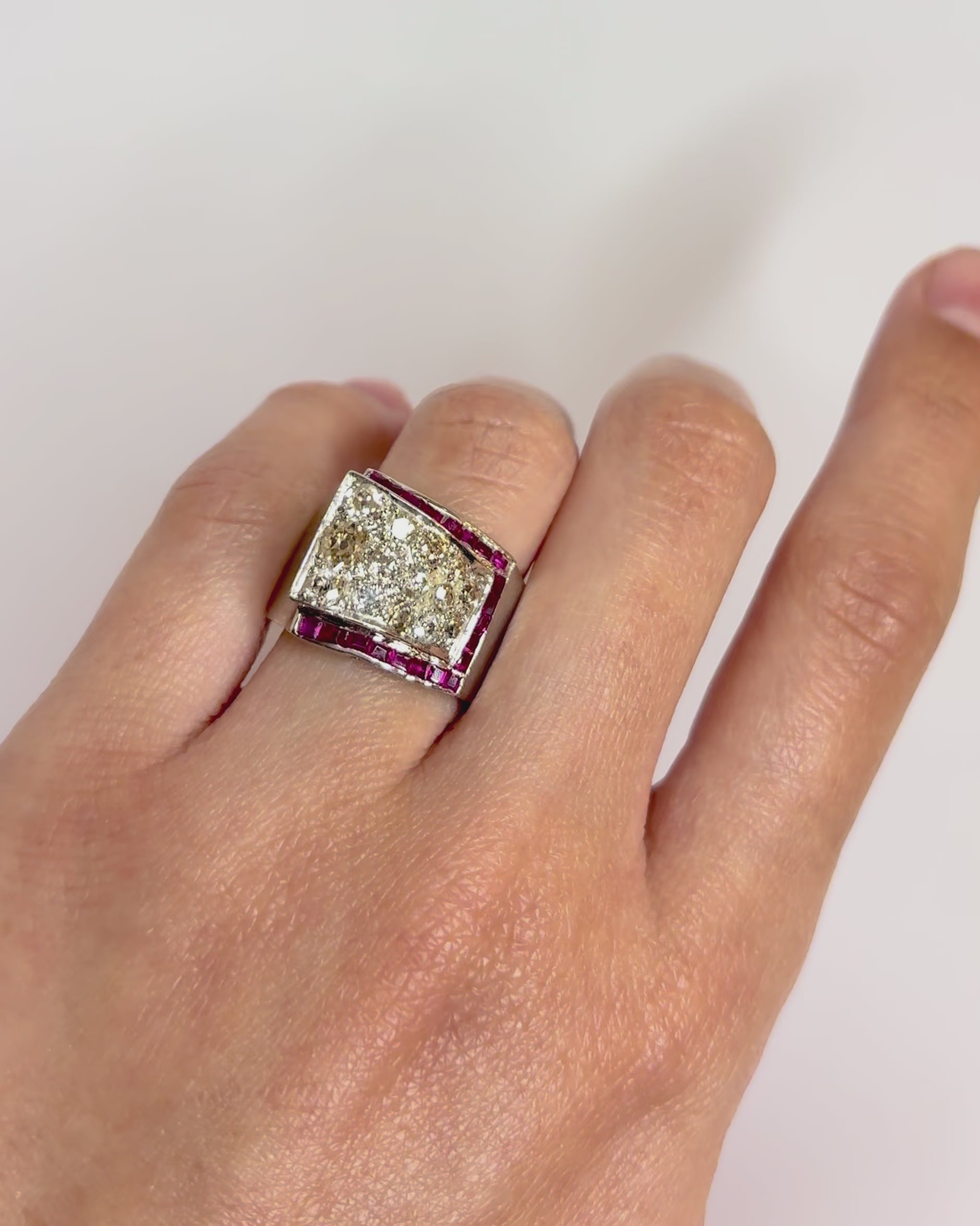 Tank Diamond Ring 1.20 carat &amp; gold 10.12 g "Samantha"