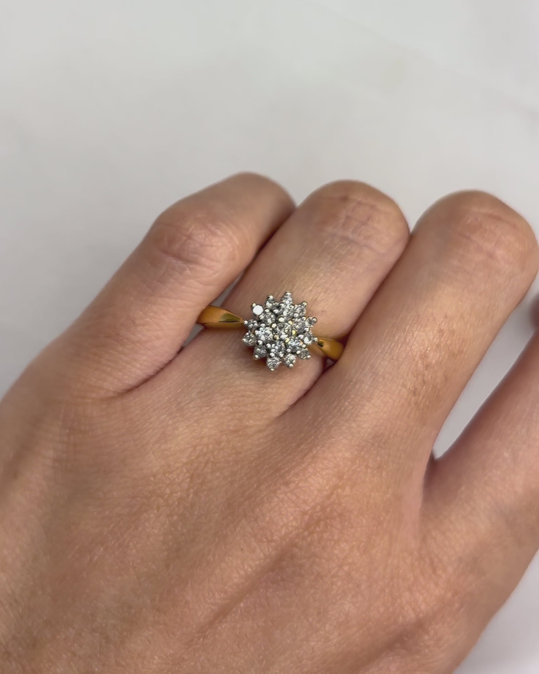 Marguerite Diamond Ring 0.41 carat "Noria"