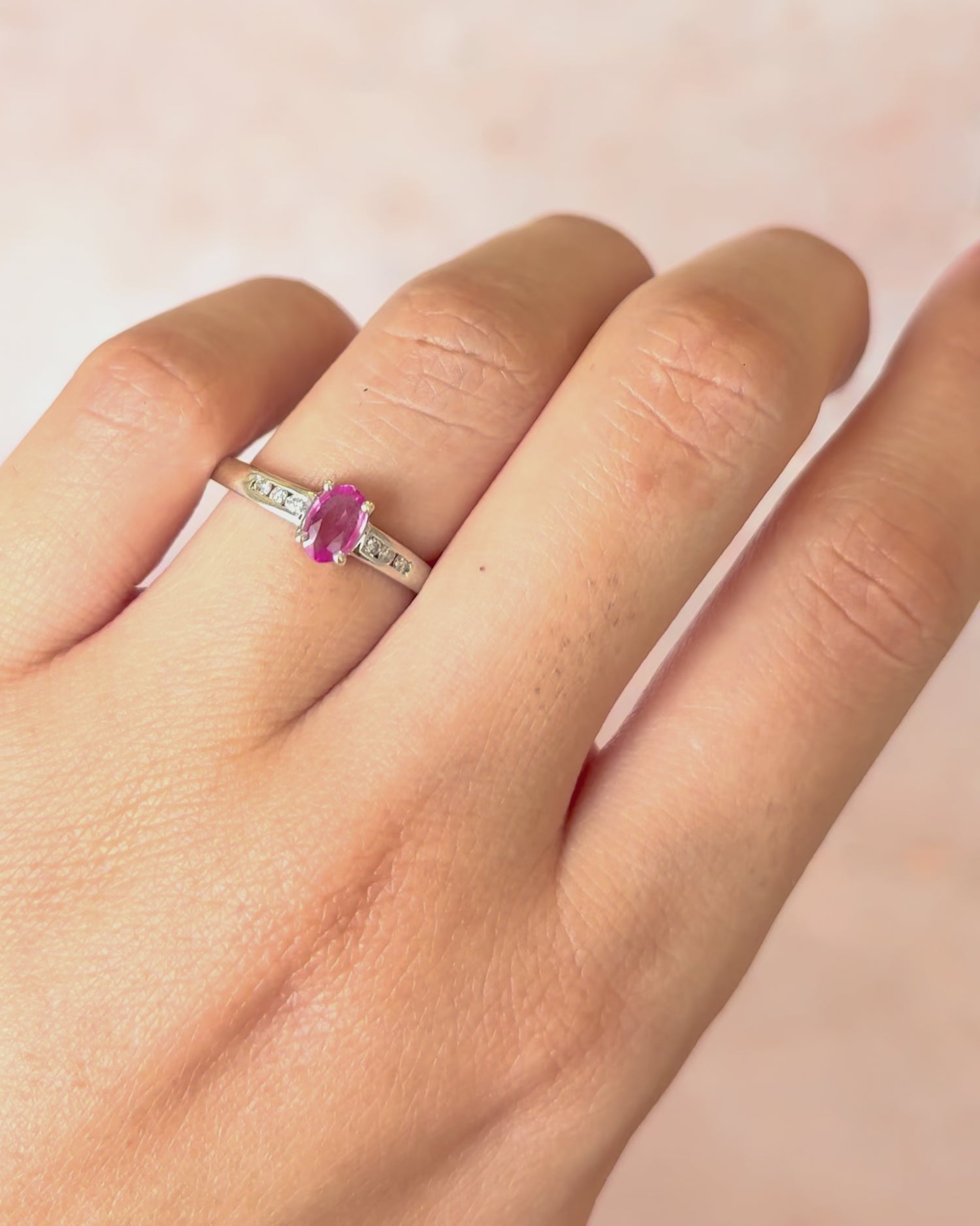 Bague Solitaire Saphir Rose &amp; Diamants "Rosalia"