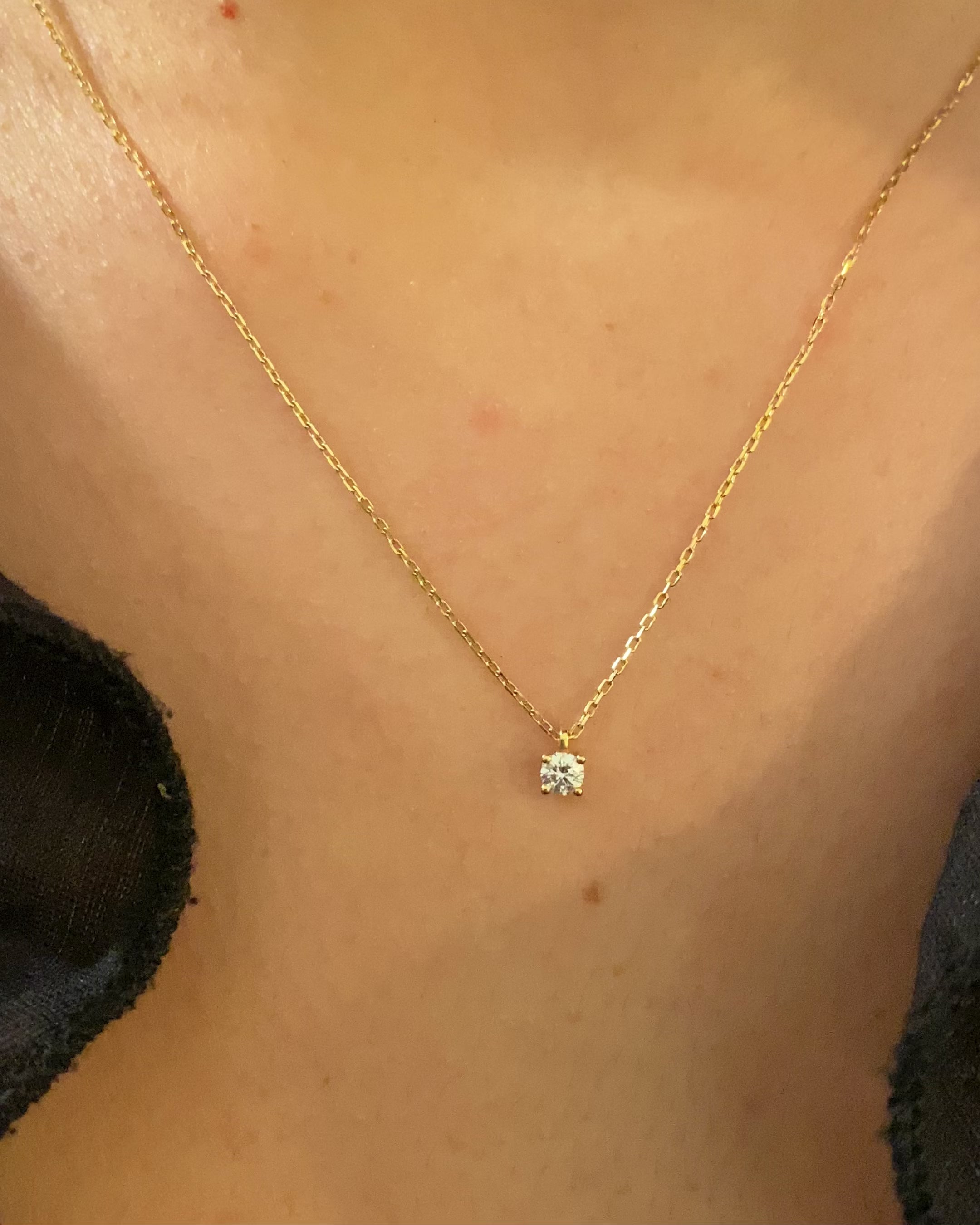 Yellow Gold Diamond Necklace 0.07 carat "Lola"